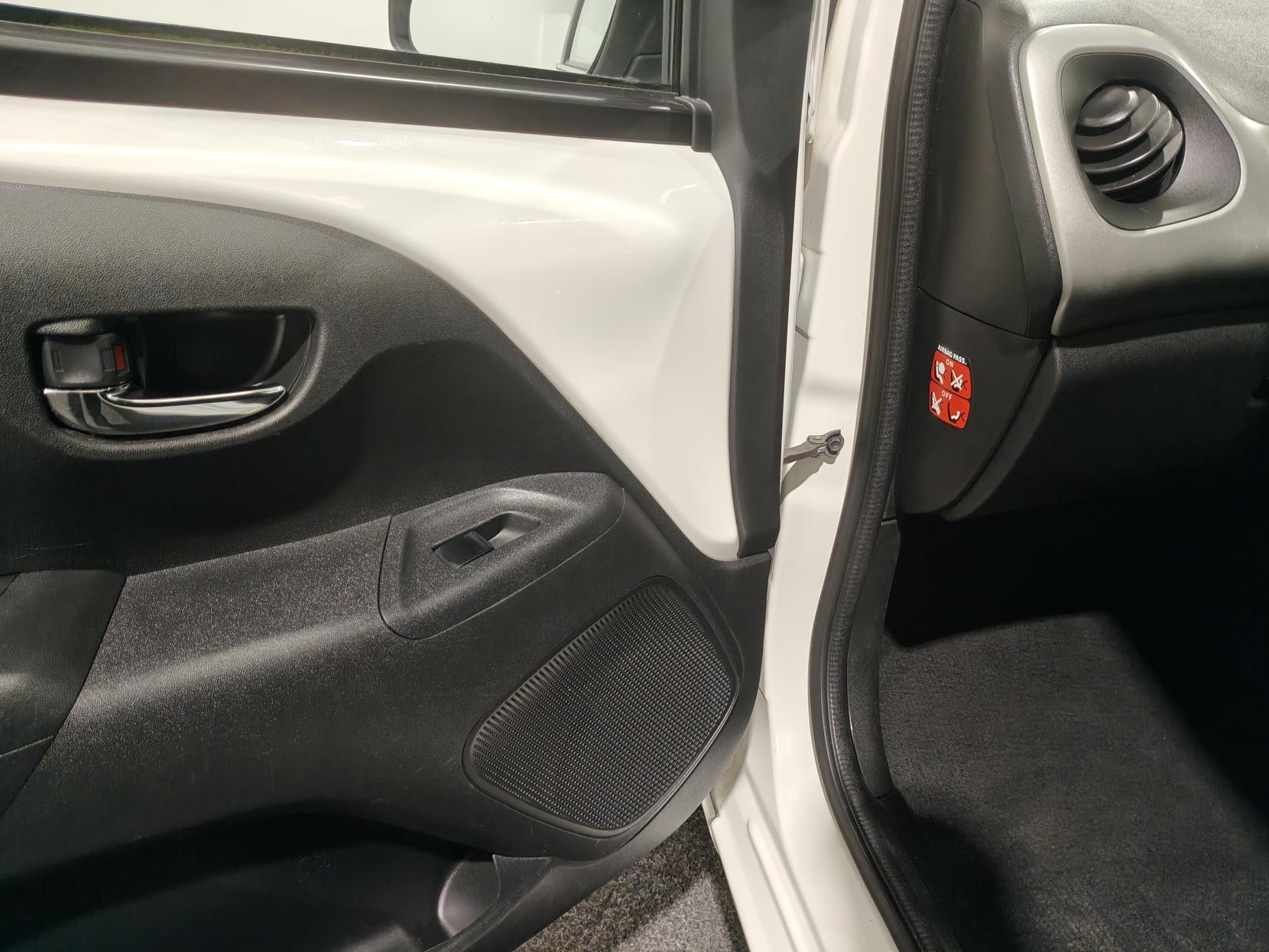 Citroen C1 1.0 VTi Flair Hatchback 3dr Petrol Manual Euro 5 (68 ps)
