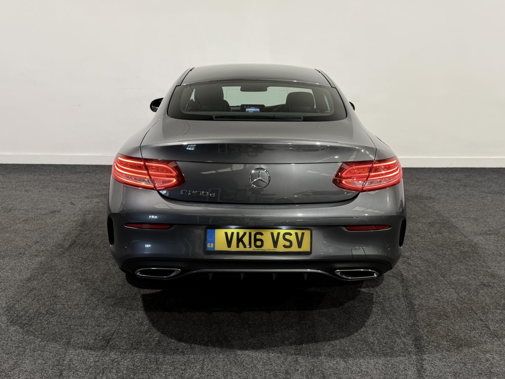 Mercedes-Benz C Class 2.1 C250d AMG Line (Premium Plus) Coupe 2dr Diesel G-Tronic+ Euro 6 (s/s) (204 ps)