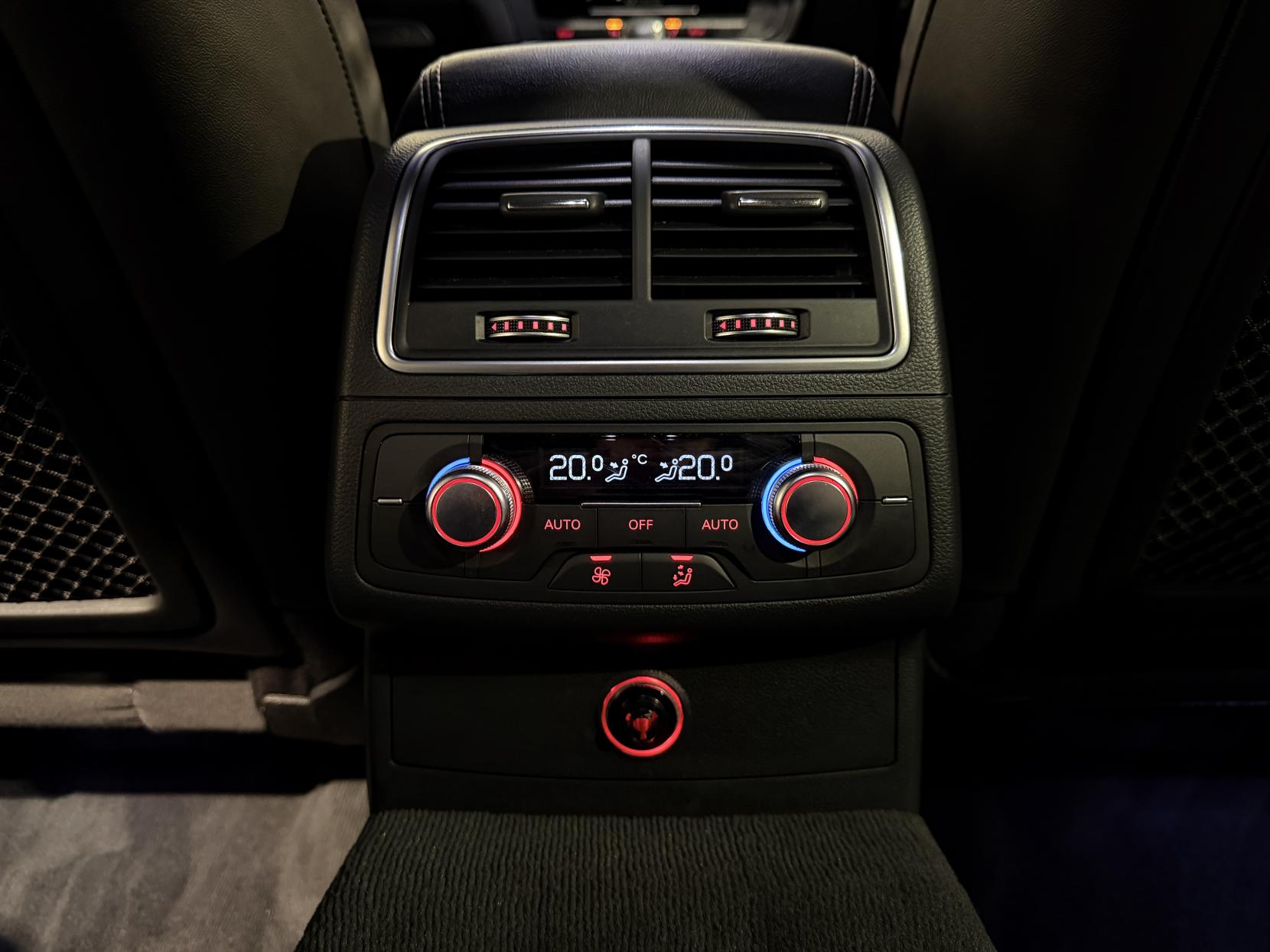 Audi A7 3.0 TDI V6 ultra S line Sportback 5dr Diesel S Tronic Euro 6 (s/s) (218 ps)