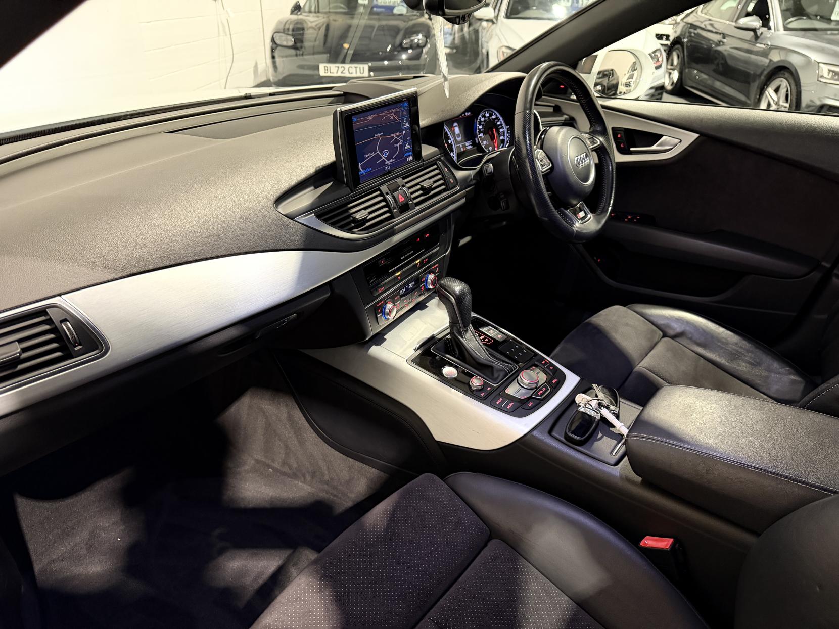 Audi A7 3.0 TDI V6 ultra S line Sportback 5dr Diesel S Tronic Euro 6 (s/s) (218 ps)