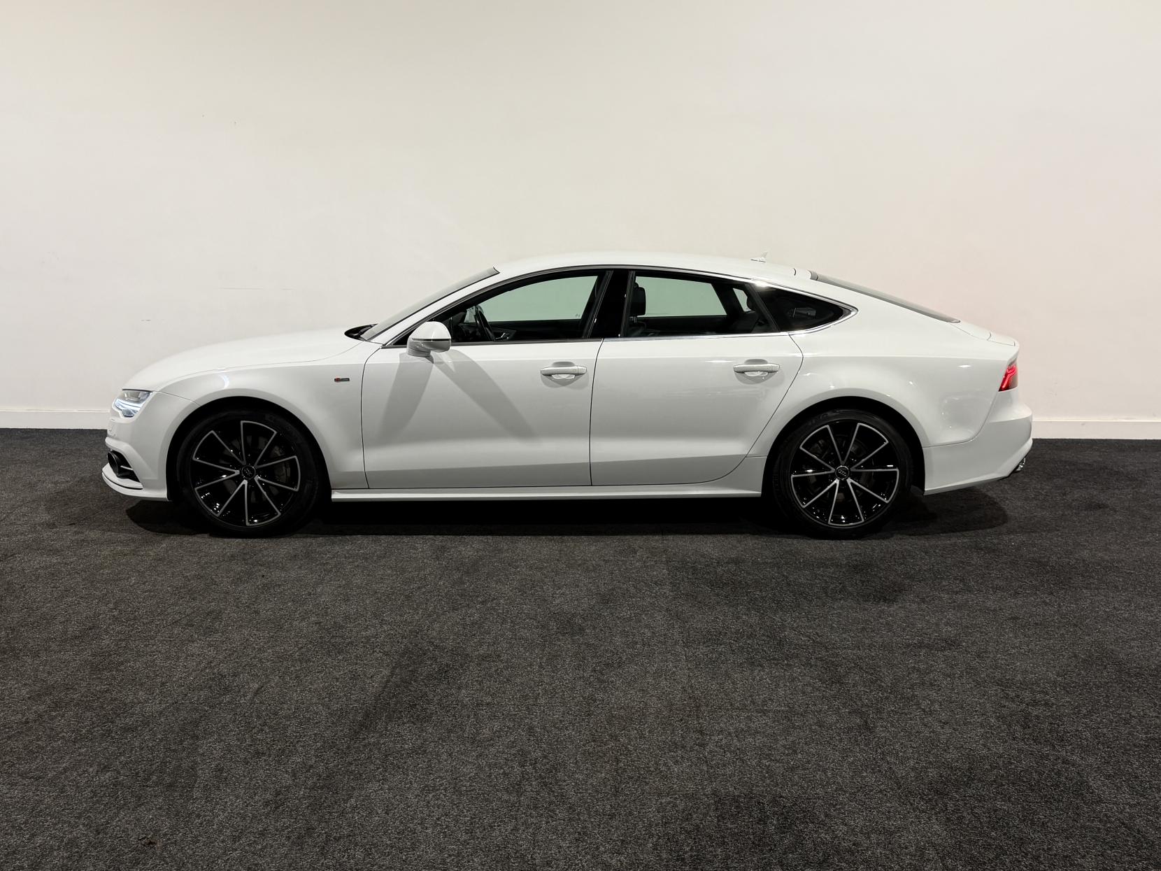 Audi A7 3.0 TDI V6 ultra S line Sportback 5dr Diesel S Tronic Euro 6 (s/s) (218 ps)