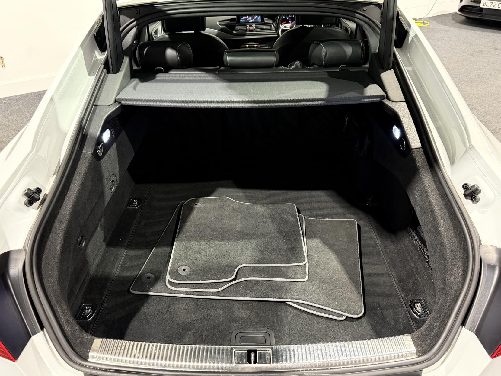 Audi A7 3.0 TDI V6 ultra S line Sportback 5dr Diesel S Tronic Euro 6 (s/s) (218 ps)