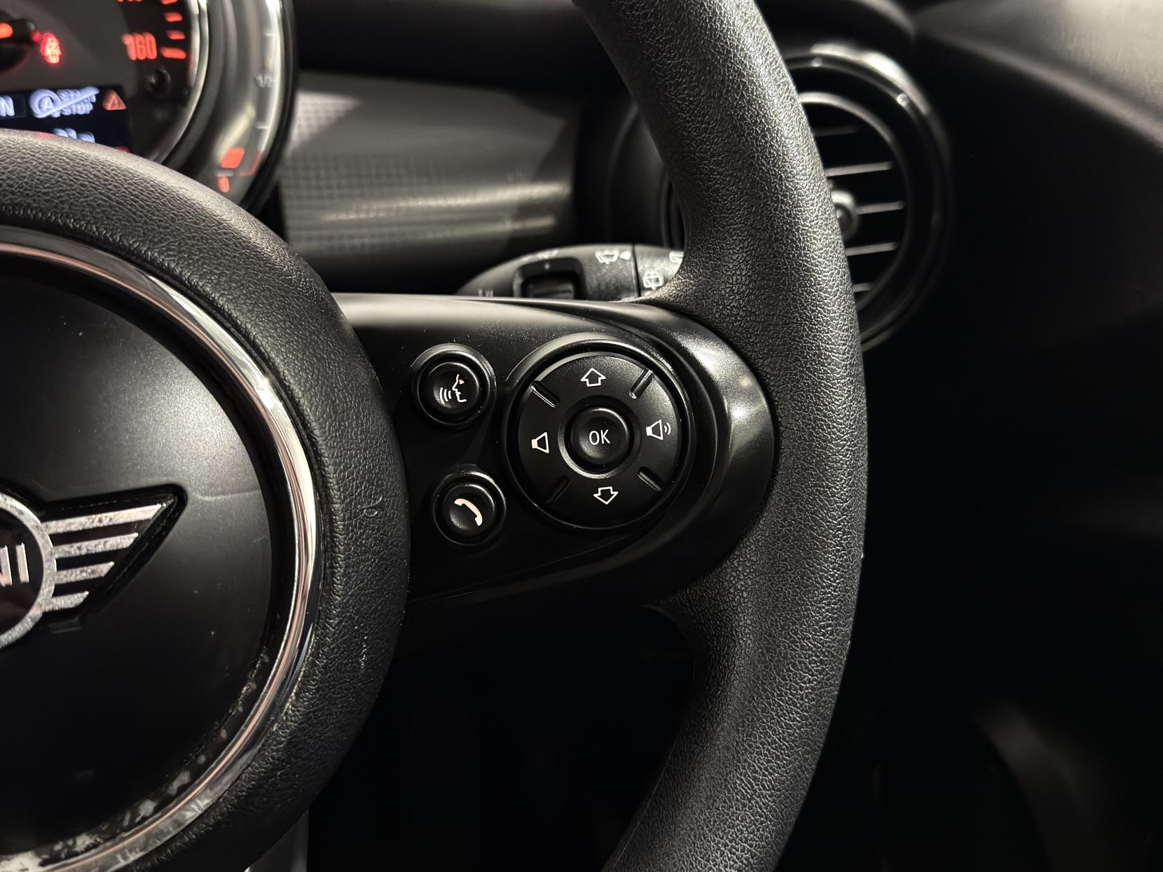 MINI Hatch 1.5 Cooper Hatchback 3dr Petrol Manual Euro 6 (s/s) (136 ps)