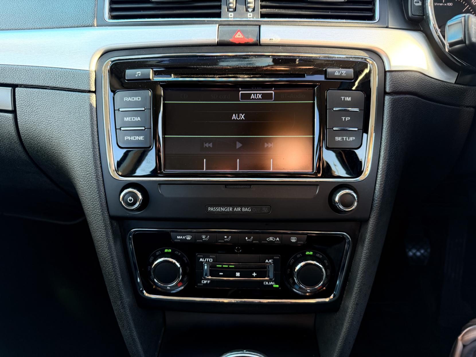 Skoda Superb 2.0 TDI SE Estate 5dr Diesel Manual Euro 5 (s/s) (170 ps)