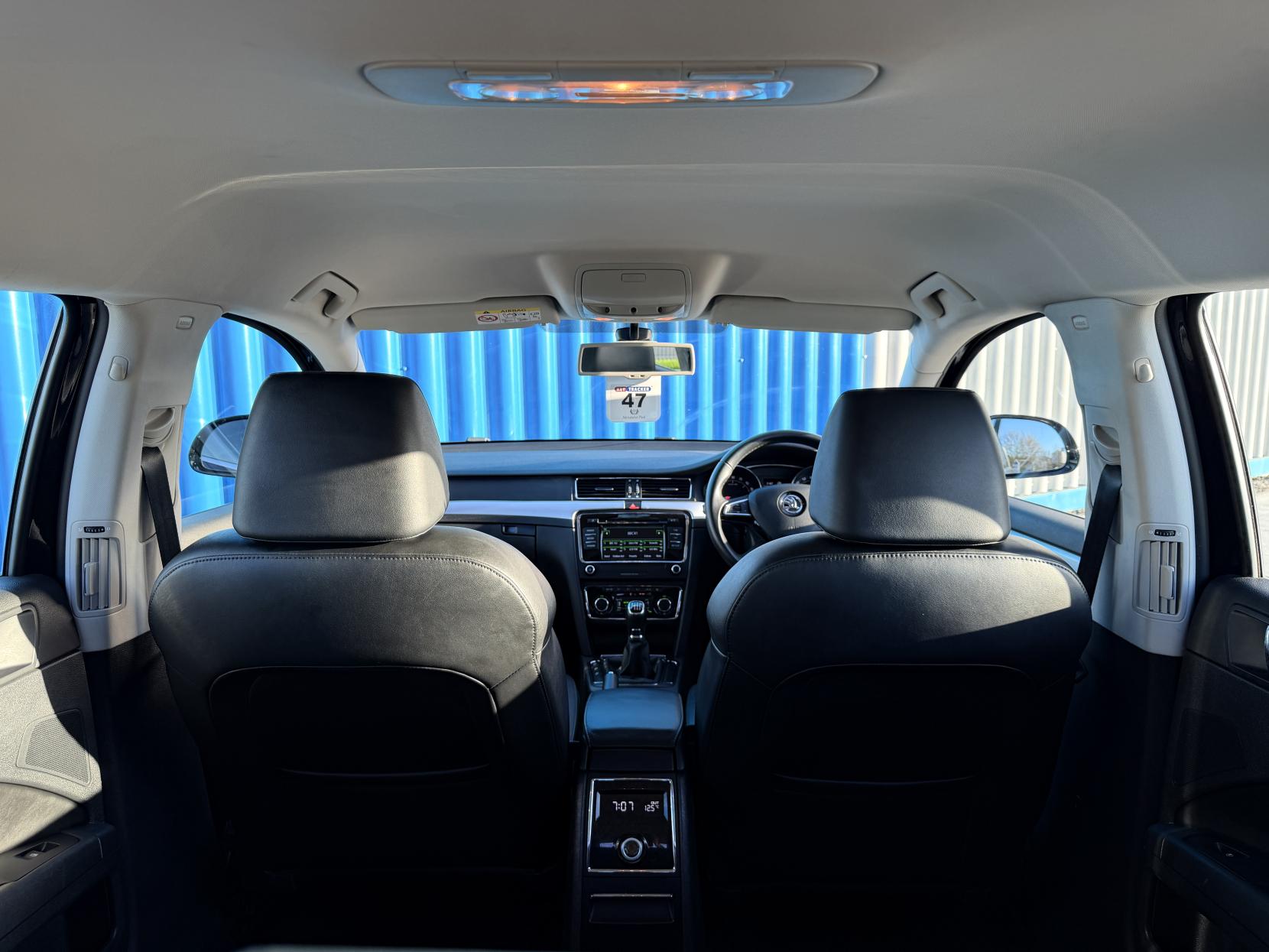 Skoda Superb 2.0 TDI SE Estate 5dr Diesel Manual Euro 5 (s/s) (170 ps)