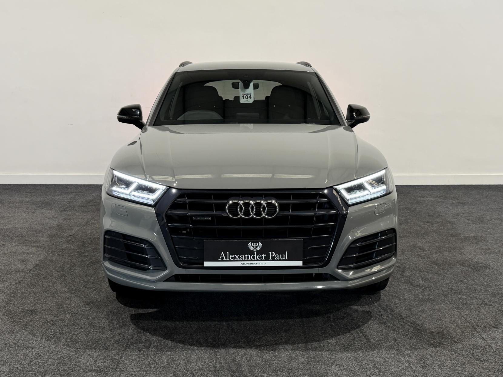 Audi Q5 2.0 TDI 40 Black Edition SUV 5dr Diesel S Tronic quattro Euro 6 (s/s) (190 ps)