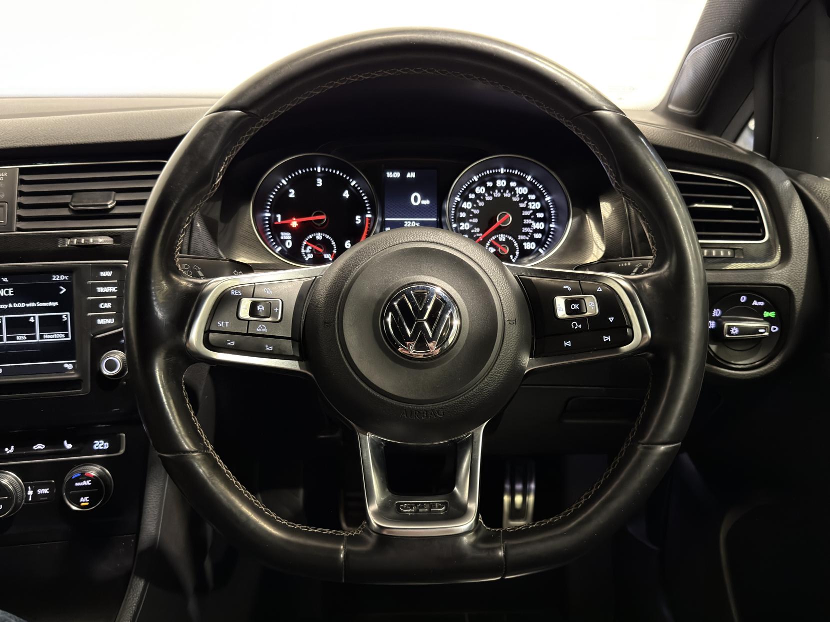 Volkswagen Golf 2.0 TDI BlueMotion Tech GTD Hatchback 5dr Diesel Manual Euro 6 (s/s) (184 ps)