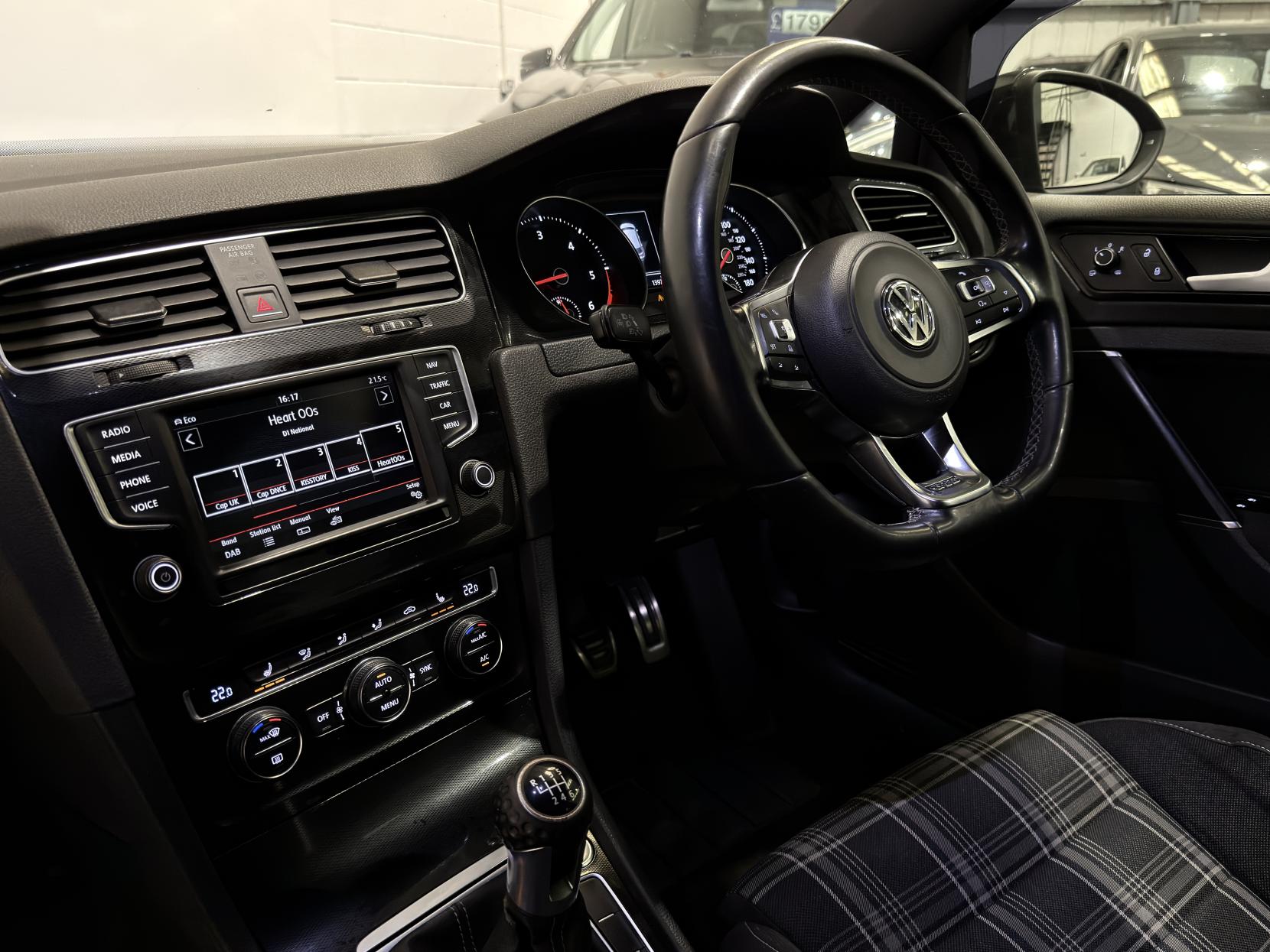 Volkswagen Golf 2.0 TDI BlueMotion Tech GTD Hatchback 5dr Diesel Manual Euro 6 (s/s) (184 ps)