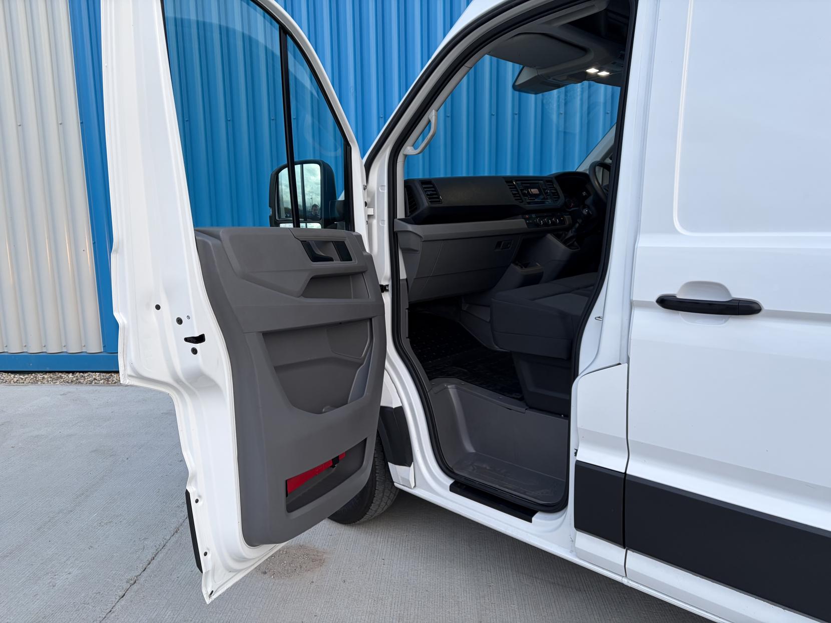 MAN TGE 2.0 3140d Panel Van 5dr Diesel Manual FWD Standard Medium Roof Euro 6 (s/s) (140 ps)