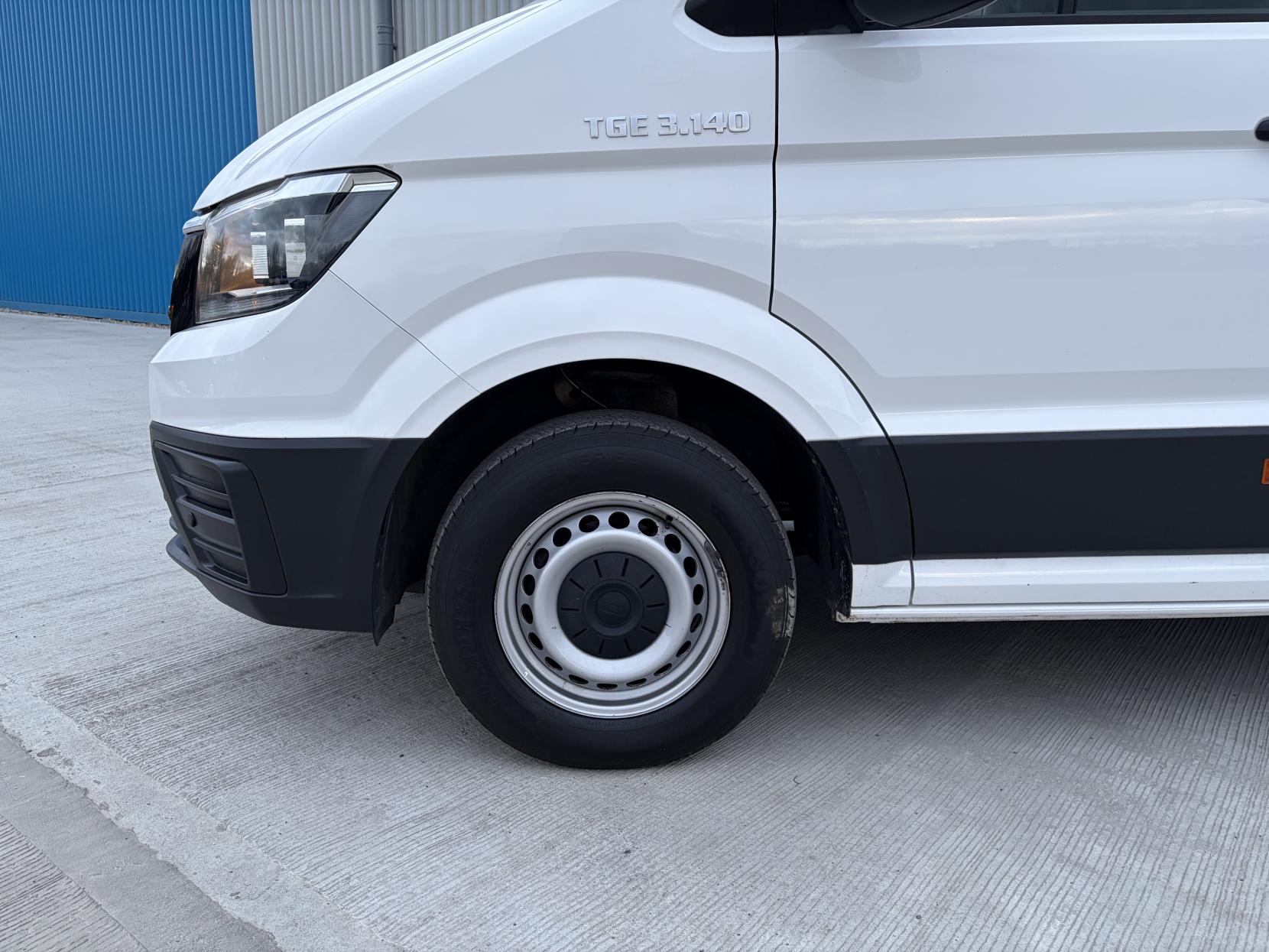 MAN TGE 2.0 3140d Panel Van 5dr Diesel Manual FWD Standard Medium Roof Euro 6 (s/s) (140 ps)