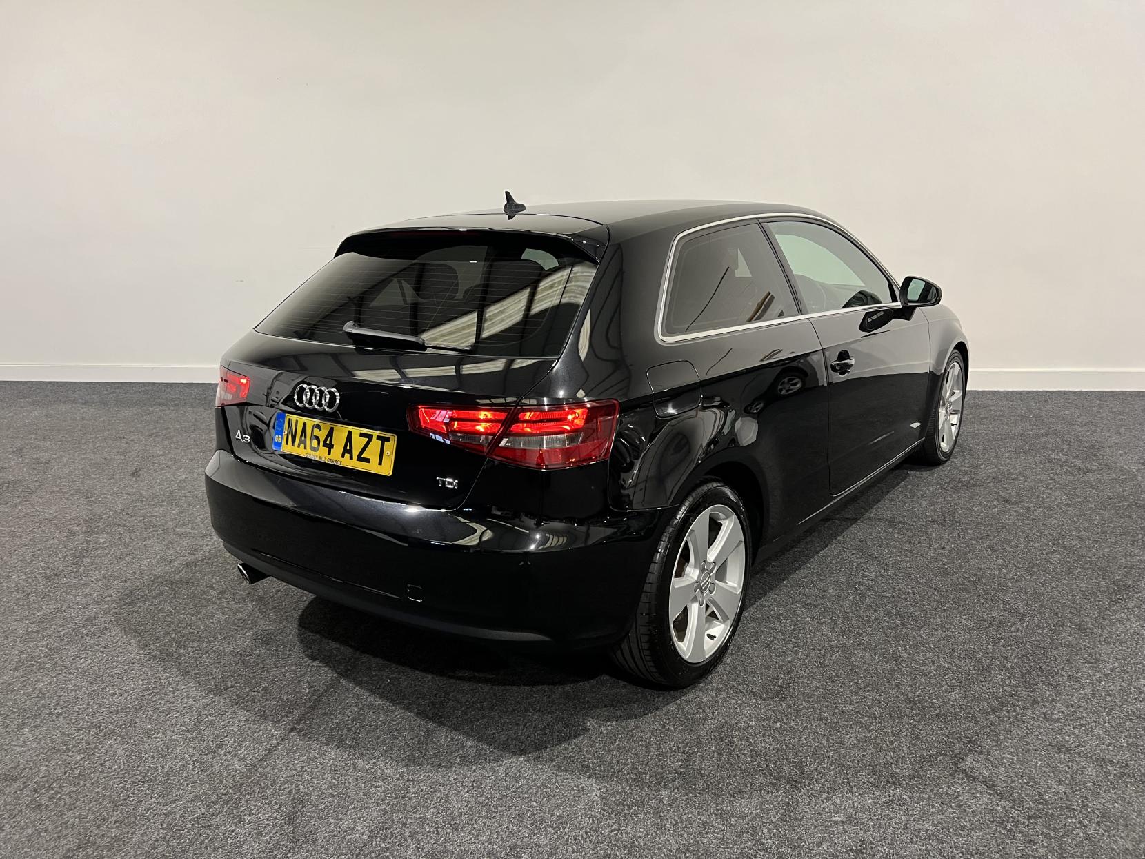 Audi A3 1.6 TDI Sport Hatchback 3dr Diesel Manual Euro 5 (s/s) (105 ps)