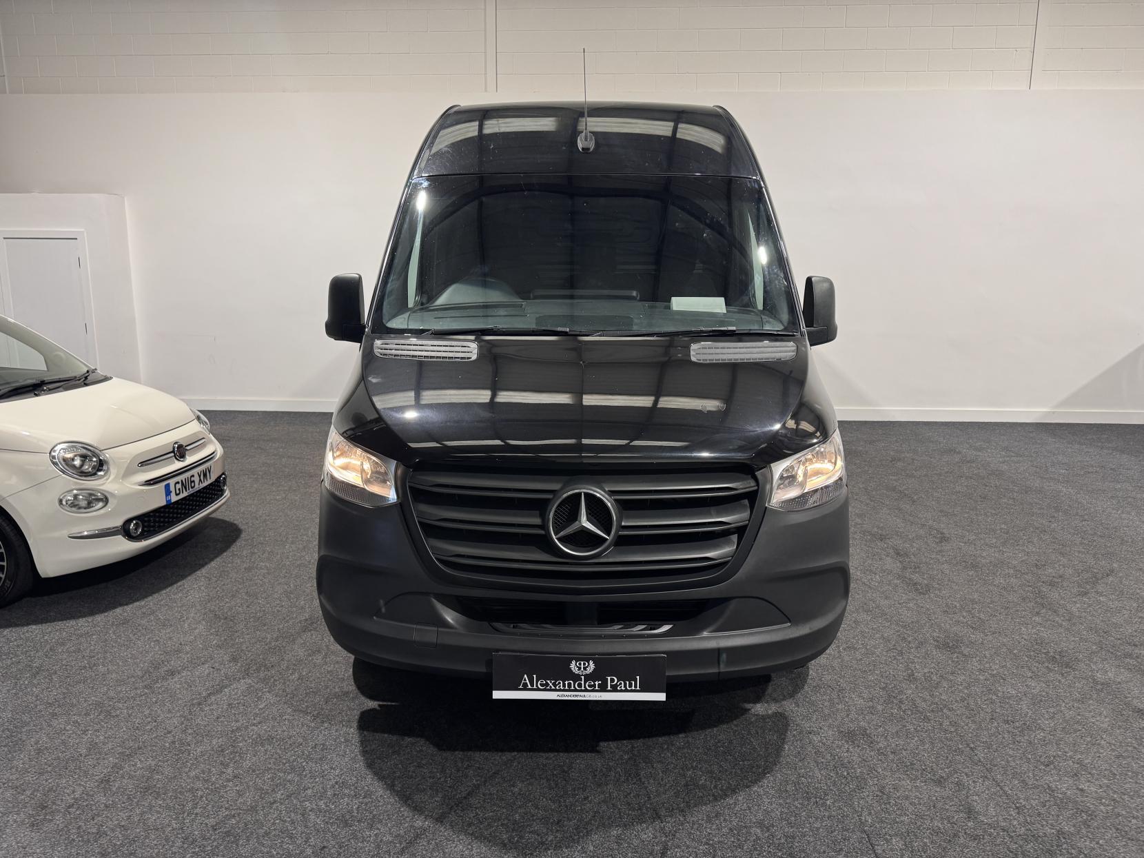 Mercedes-Benz Sprinter 2.0 315 CDI Progressive Panel Van 5dr Diesel Manual RWD L3 H2 Euro 6 (s/s) (150 ps)