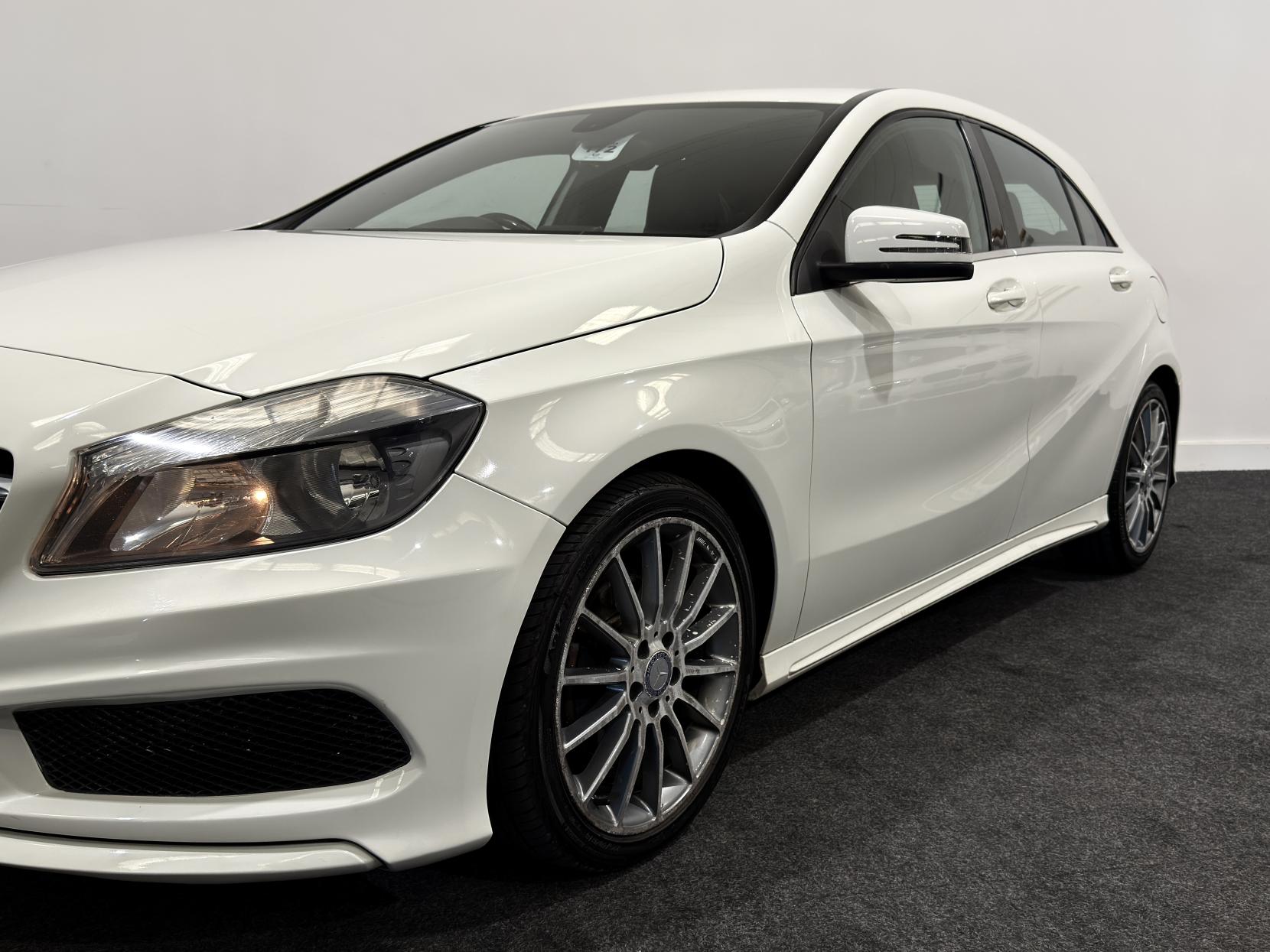 Mercedes-Benz A Class 1.5 A180 CDI BlueEfficiency AMG Sport Hatchback 5dr Diesel Manual Euro 5 (s/s) (109 ps)