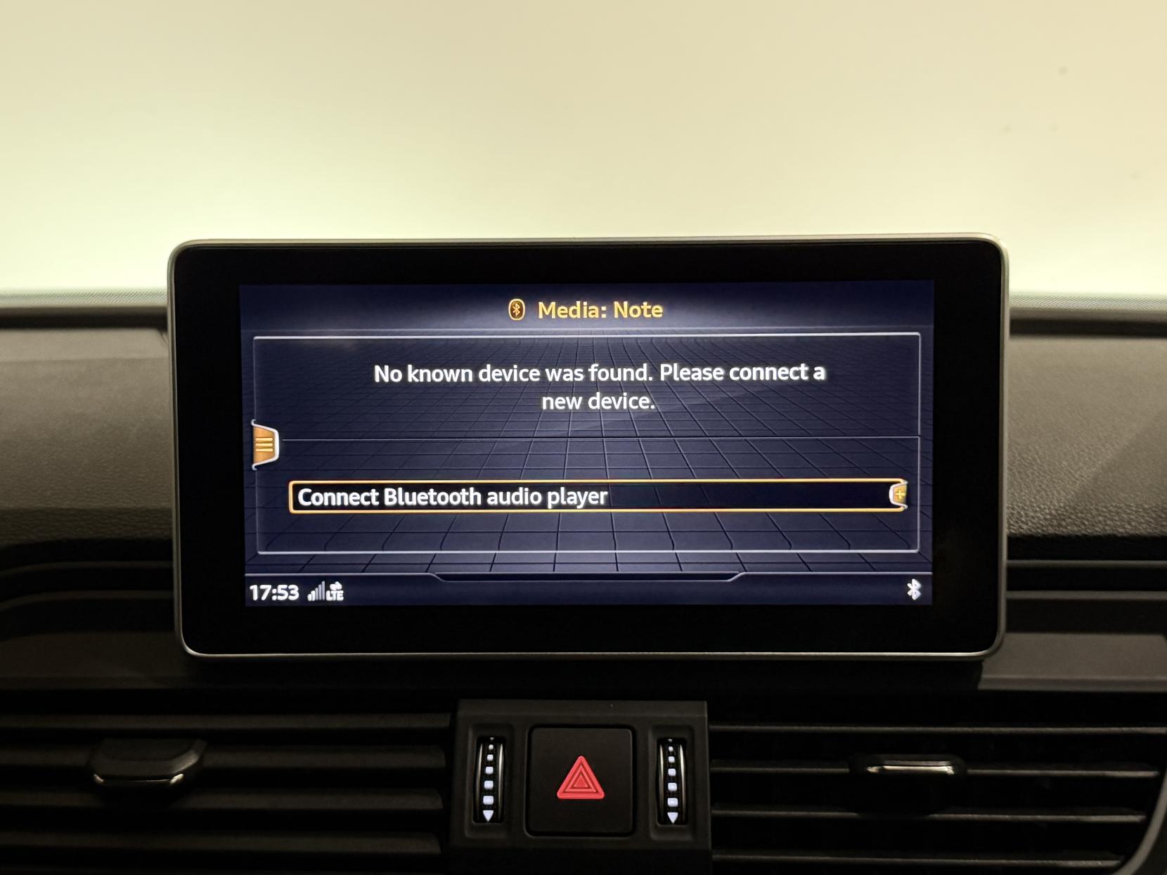 Audi Q5 2.0 TDI 40 Black Edition SUV 5dr Diesel S Tronic quattro Euro 6 (s/s) (190 ps)
