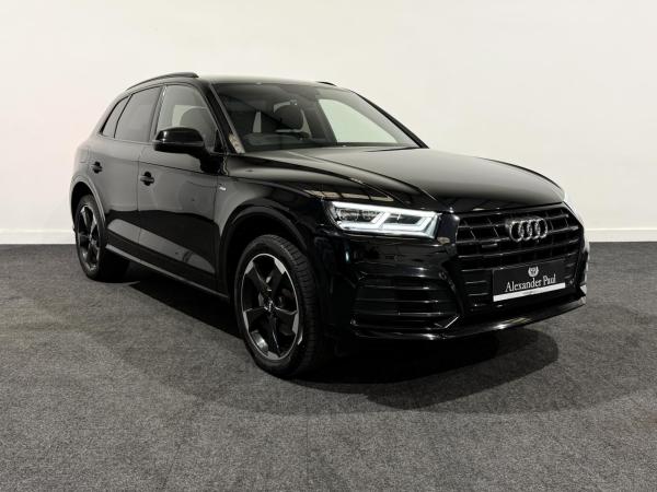 Audi Q5 2.0 TDI 40 Black Edition SUV 5dr Diesel S Tronic quattro Euro 6 (s/s) (190 ps)