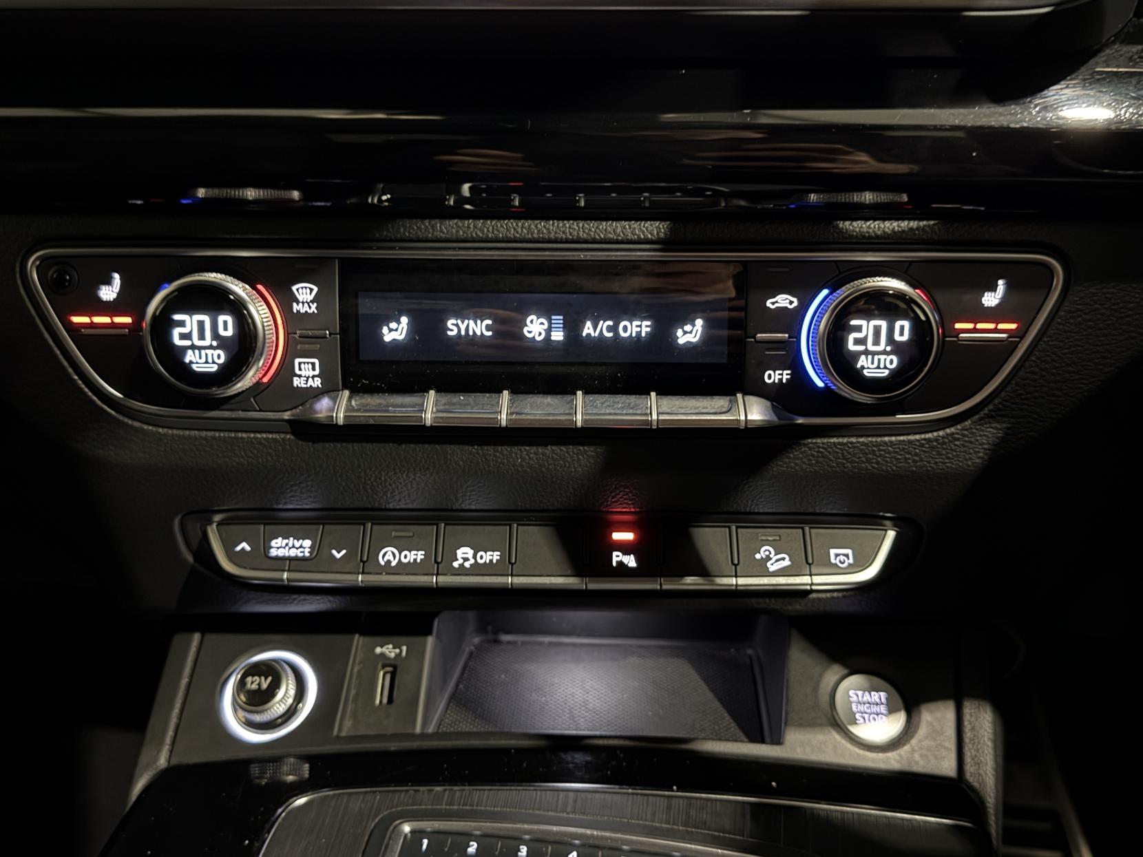 Audi Q5 2.0 TDI 40 Black Edition SUV 5dr Diesel S Tronic quattro Euro 6 (s/s) (190 ps)