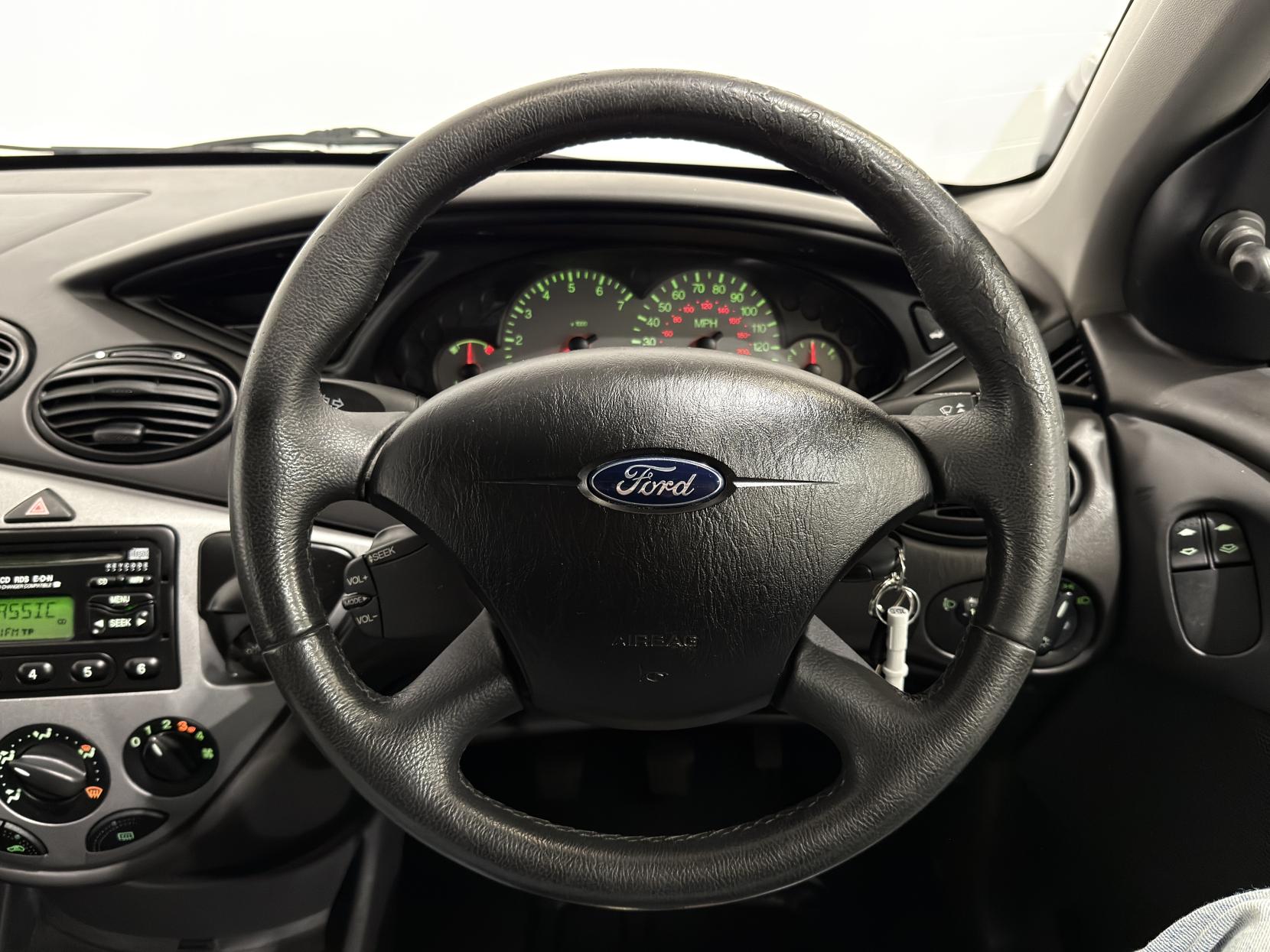 Ford Focus 1.6i 16v Edge Hatchback 5dr Petrol Manual (165 g/km, 99 bhp)