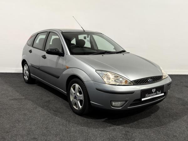 Ford Focus 1.6i 16v Edge Hatchback 5dr Petrol Manual (165 g/km, 99 bhp)