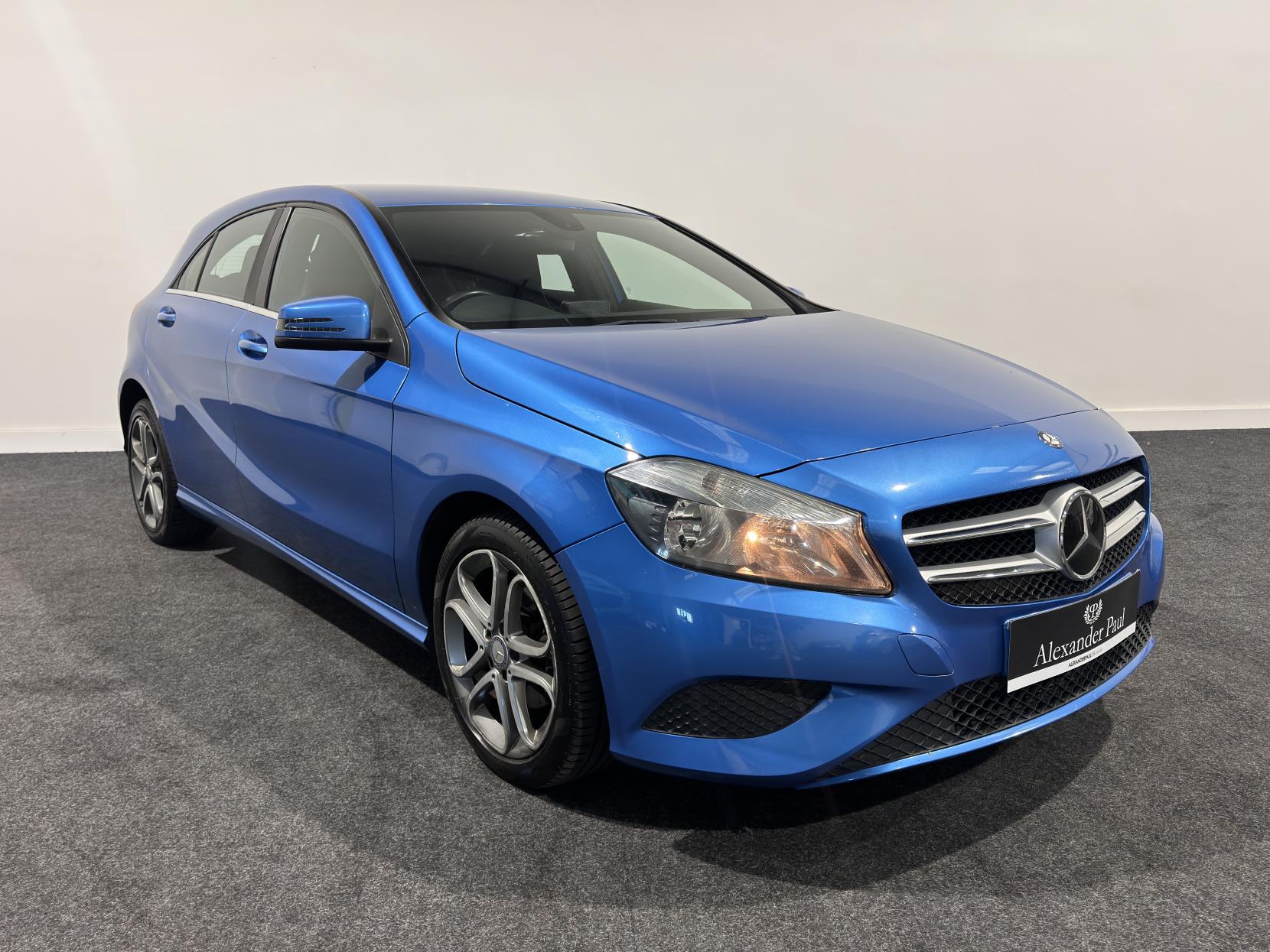 Mercedes-Benz A Class 1.8 A200 CDI Sport Hatchback 5dr Diesel Manual Euro 5 (s/s) (136 ps)