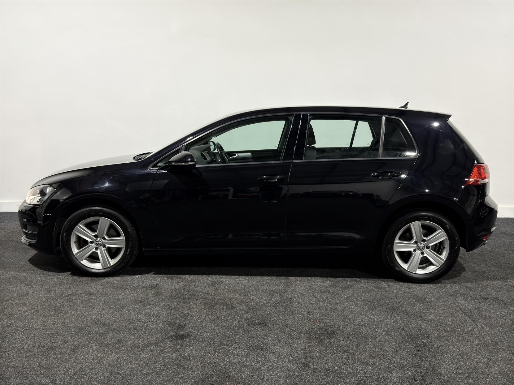 Volkswagen Golf 2.0 TDI BlueMotion Tech Match Edition Hatchback 5dr Diesel Manual Euro 6 (s/s) (150 ps)