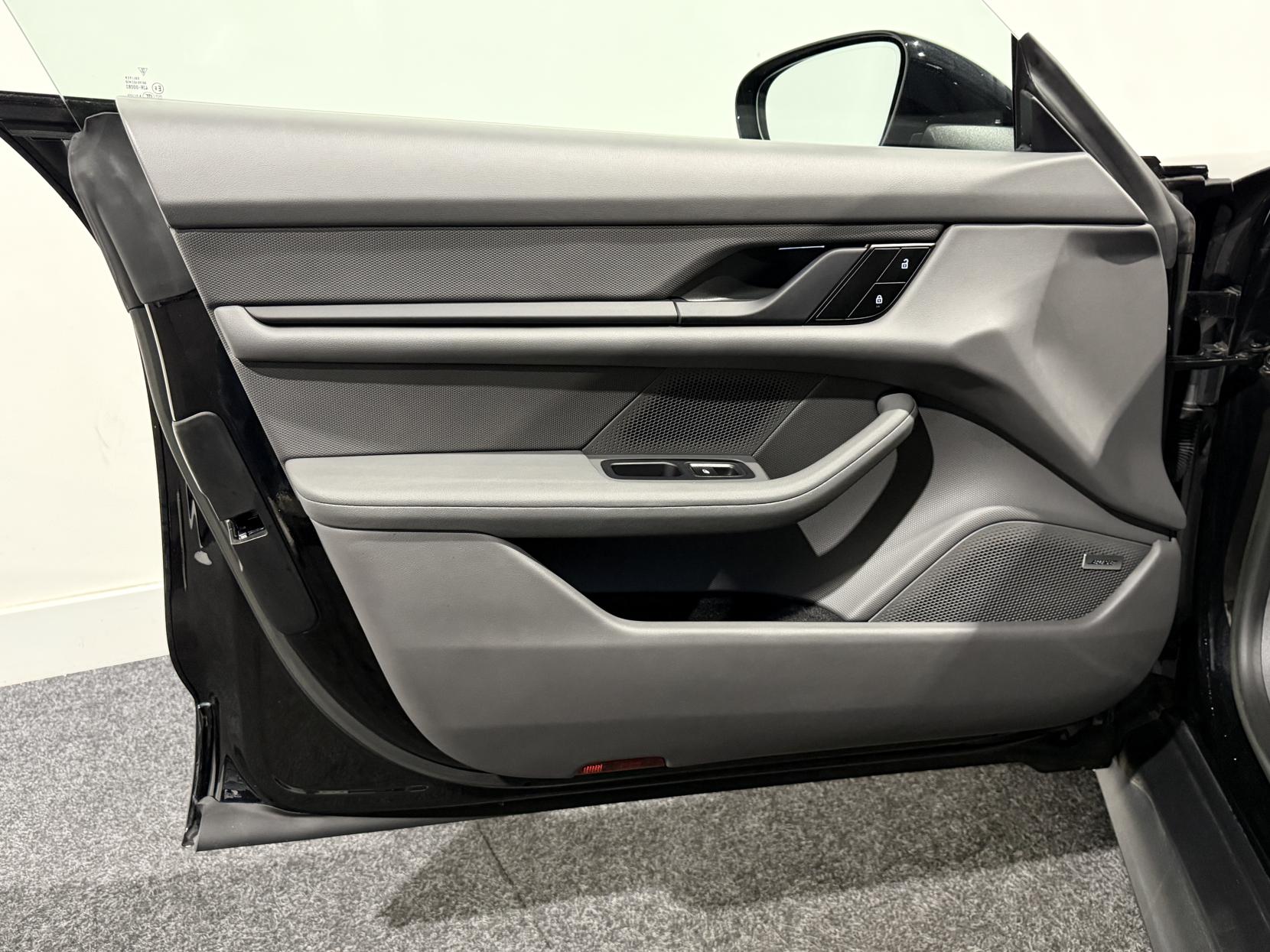 Porsche Taycan Performance Plus 93.4kWh 4S Sport Turismo 5dr Electric Auto 4WD (11kW Charger) (571 ps)