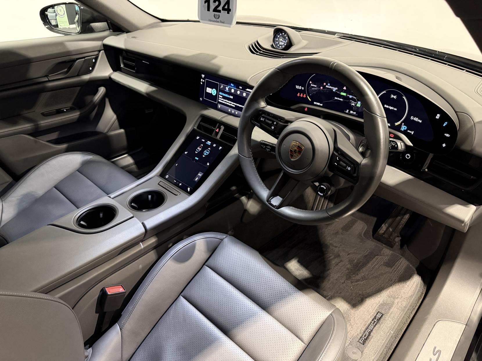 Porsche Taycan Performance Plus 93.4kWh 4S Sport Turismo 5dr Electric Auto 4WD (11kW Charger) (571 ps)
