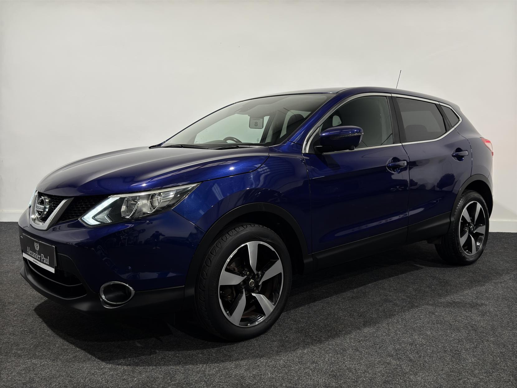 Nissan Qashqai 1.5 dCi n-tec SUV 5dr Diesel Manual 2WD Euro 5 (s/s) (110 ps)