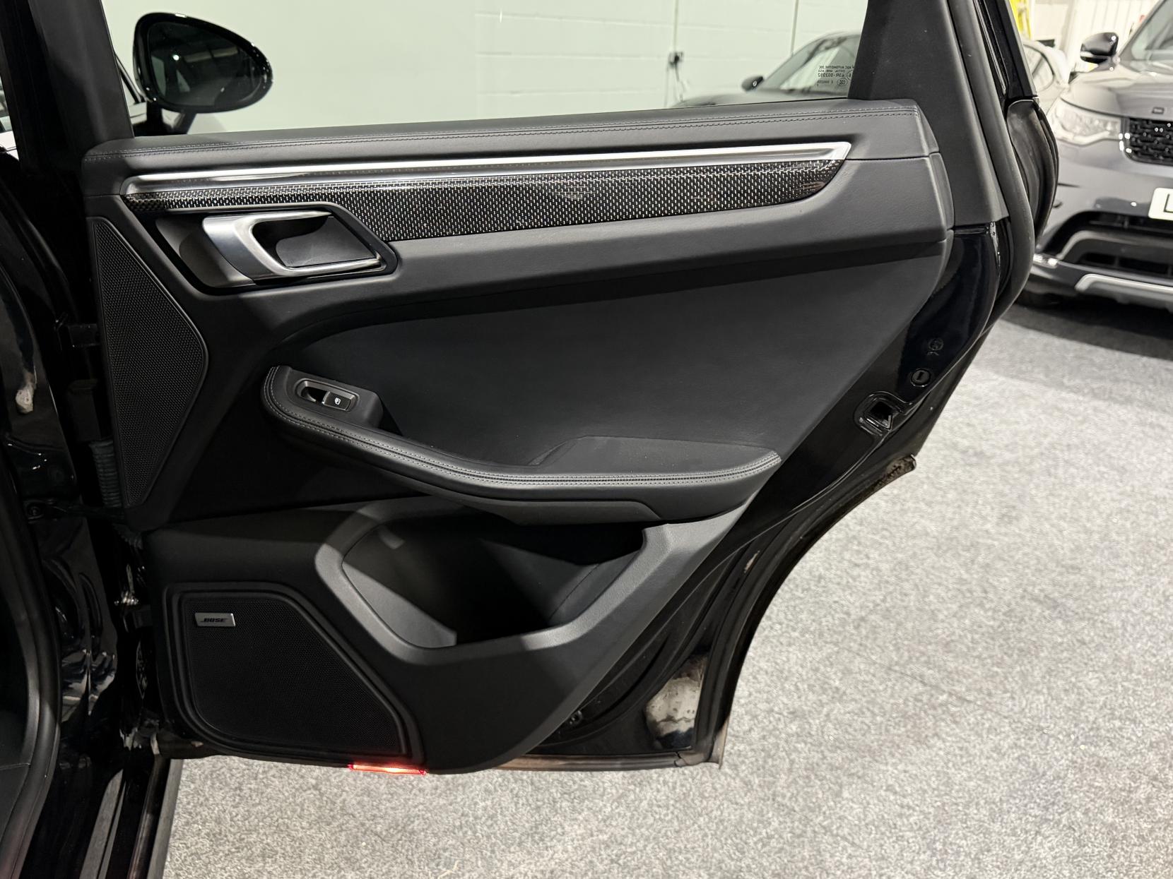 Porsche Macan 3.6T V6 Turbo SUV 5dr Petrol PDK 4WD Euro 6 (s/s) (400 ps)