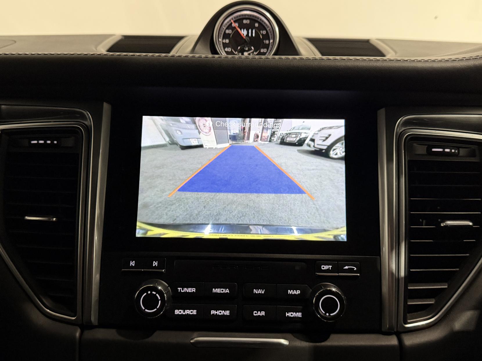 Porsche Macan 3.6T V6 Turbo SUV 5dr Petrol PDK 4WD Euro 6 (s/s) (400 ps)