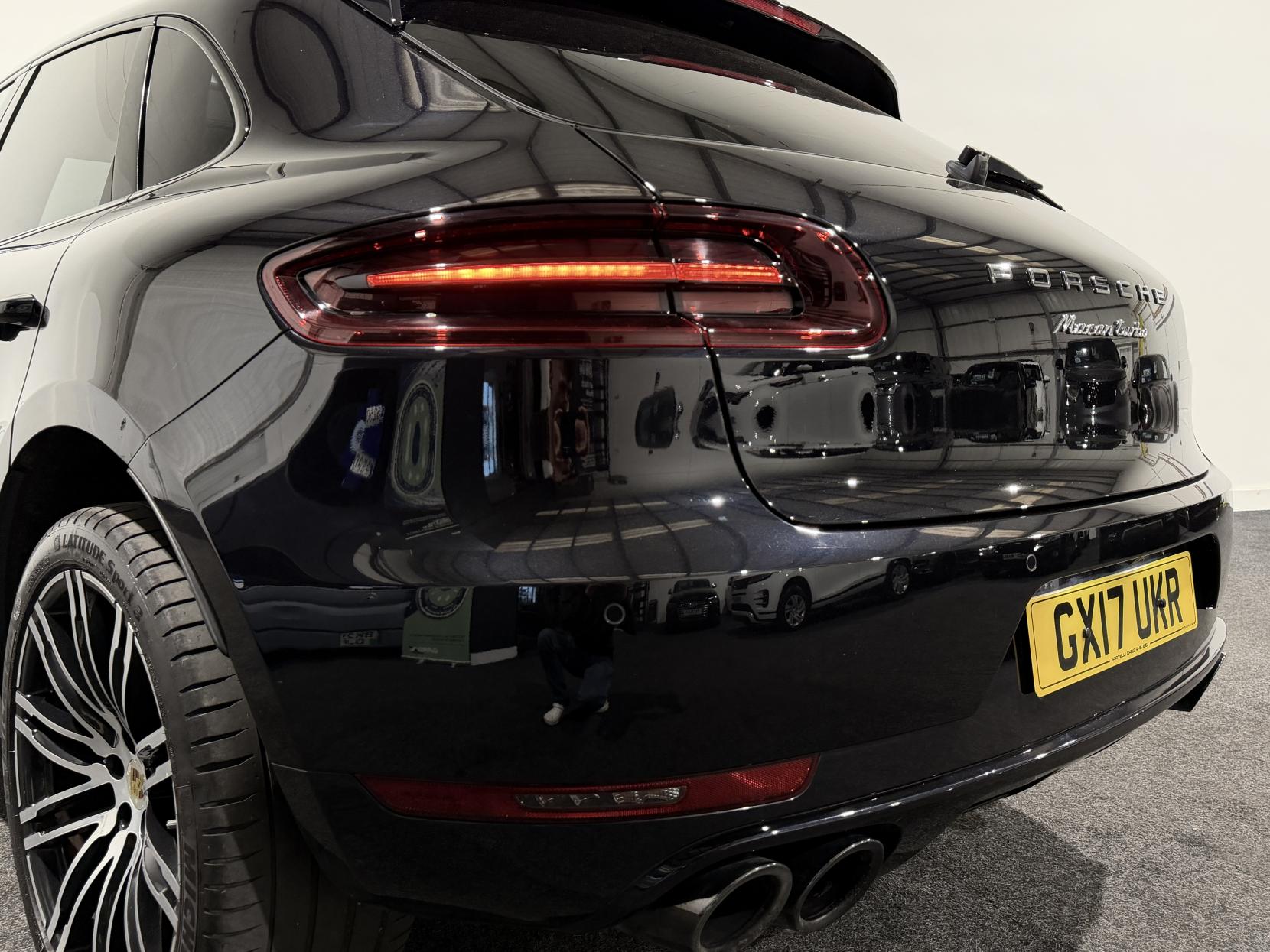 Porsche Macan 3.6T V6 Turbo SUV 5dr Petrol PDK 4WD Euro 6 (s/s) (400 ps)