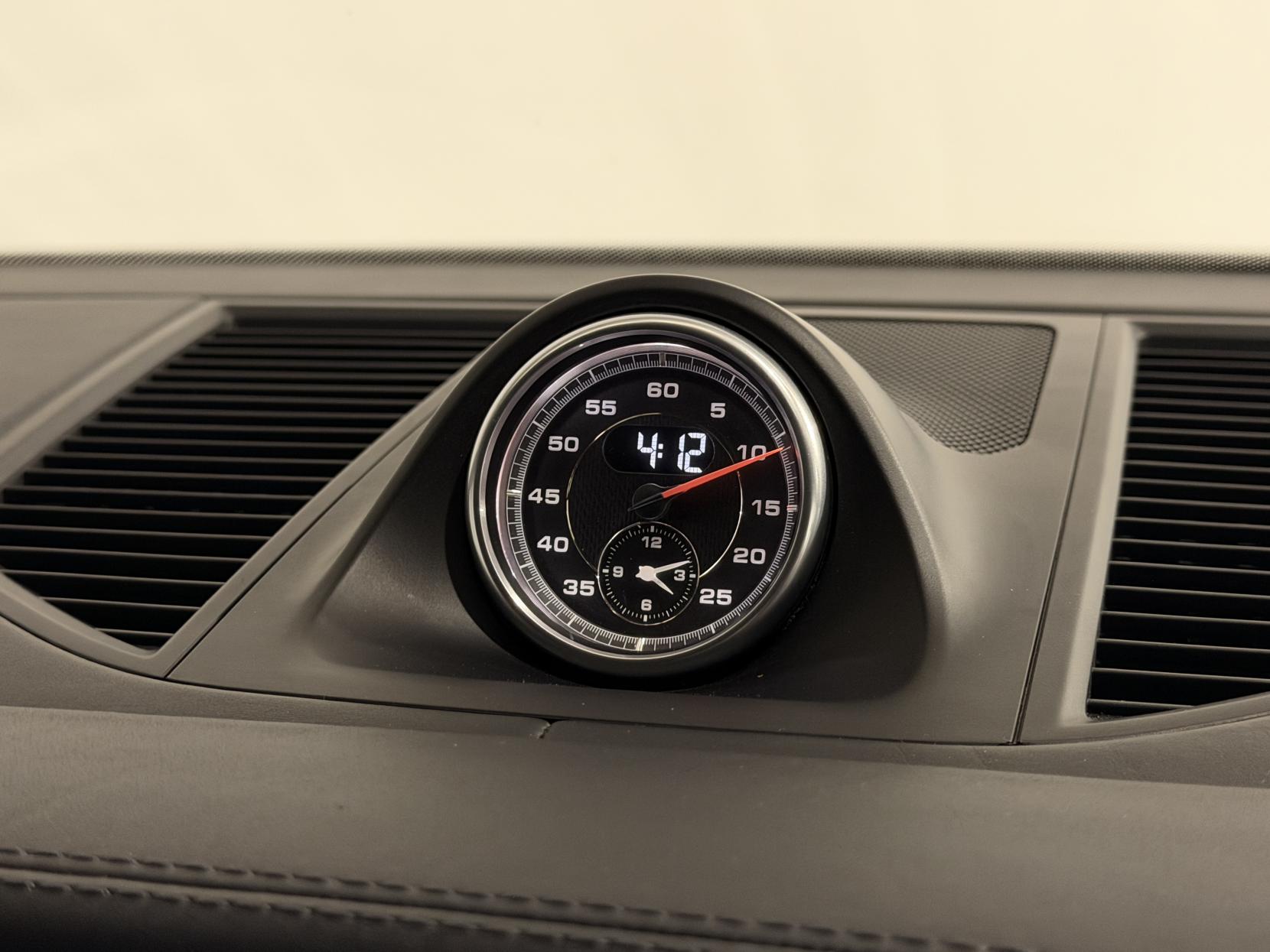 Porsche Macan 3.6T V6 Turbo SUV 5dr Petrol PDK 4WD Euro 6 (s/s) (400 ps)