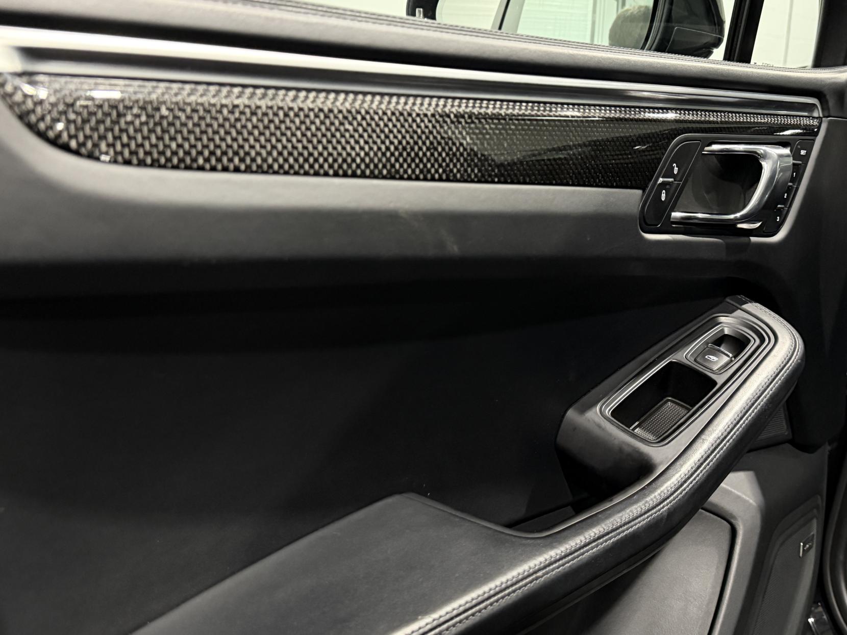 Porsche Macan 3.6T V6 Turbo SUV 5dr Petrol PDK 4WD Euro 6 (s/s) (400 ps)