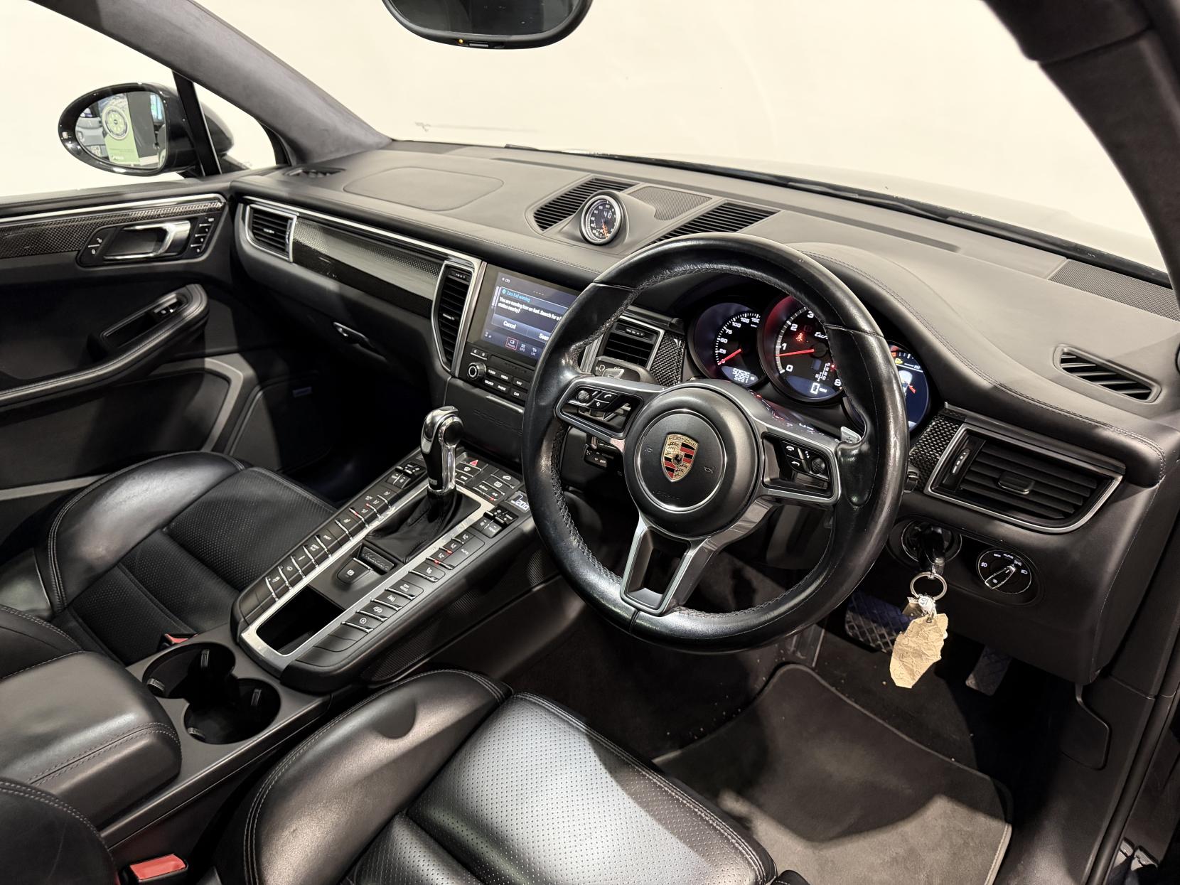 Porsche Macan 3.6T V6 Turbo SUV 5dr Petrol PDK 4WD Euro 6 (s/s) (400 ps)