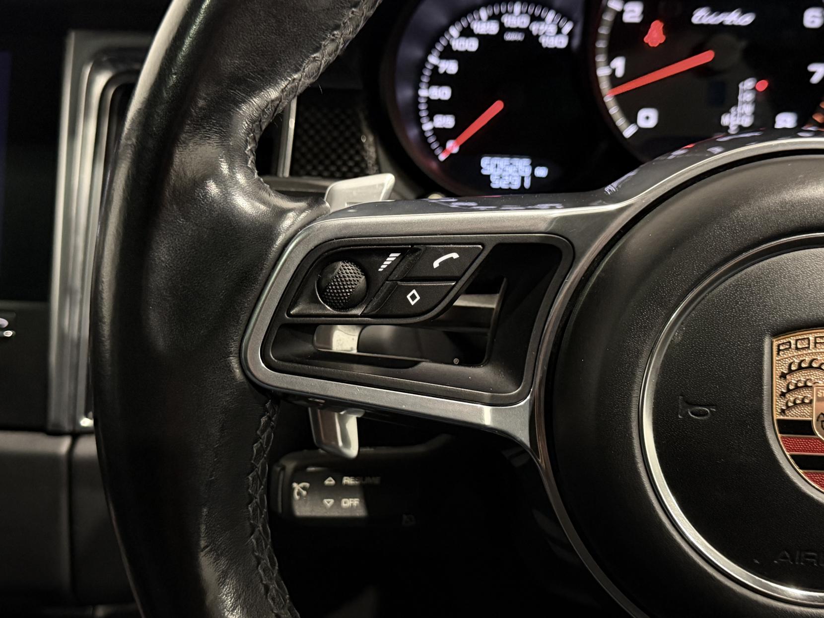 Porsche Macan 3.6T V6 Turbo SUV 5dr Petrol PDK 4WD Euro 6 (s/s) (400 ps)