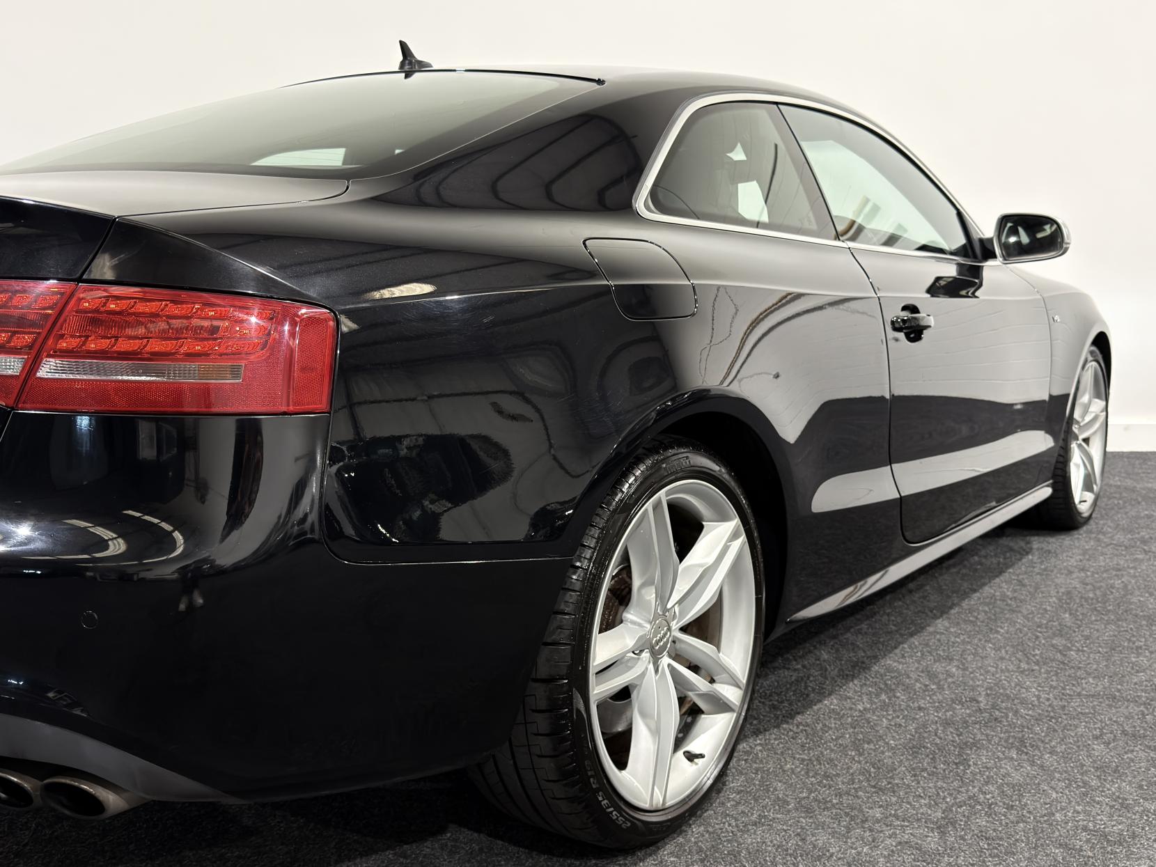 Audi S5 4.2 V8 Coupe 2dr Petrol Tiptronic quattro Euro 4 (354 ps)