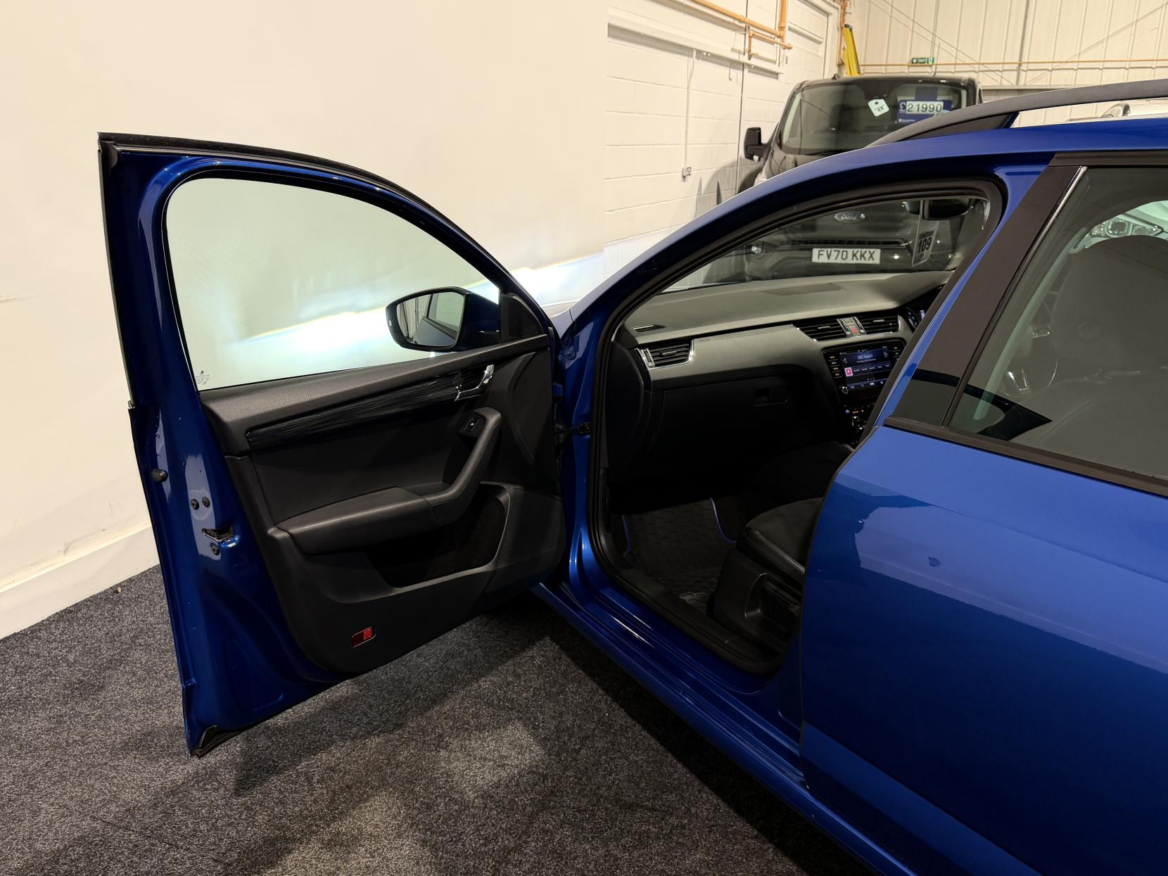 Skoda Octavia 2.0 TDI SE L Estate 5dr Diesel DSG Euro 6 (s/s) (150 ps)