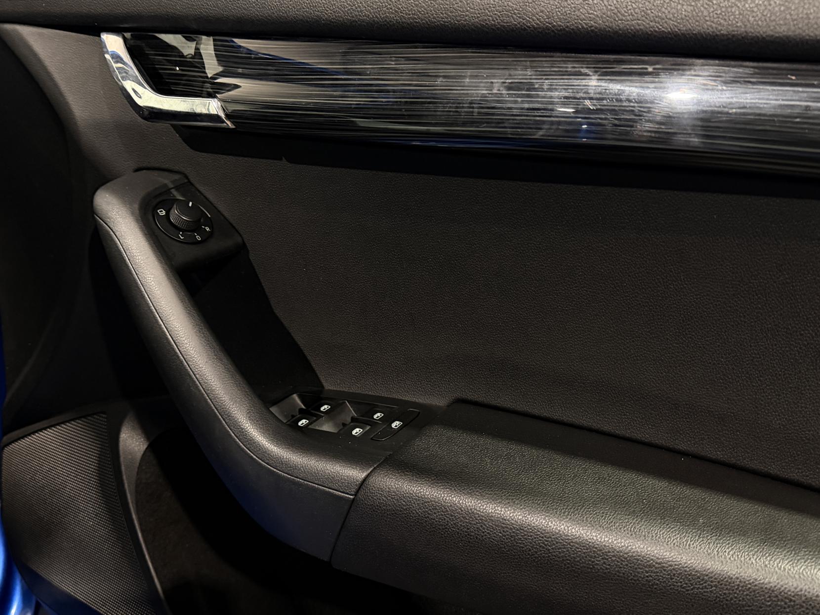 Skoda Octavia 2.0 TDI SE L Estate 5dr Diesel DSG Euro 6 (s/s) (150 ps)