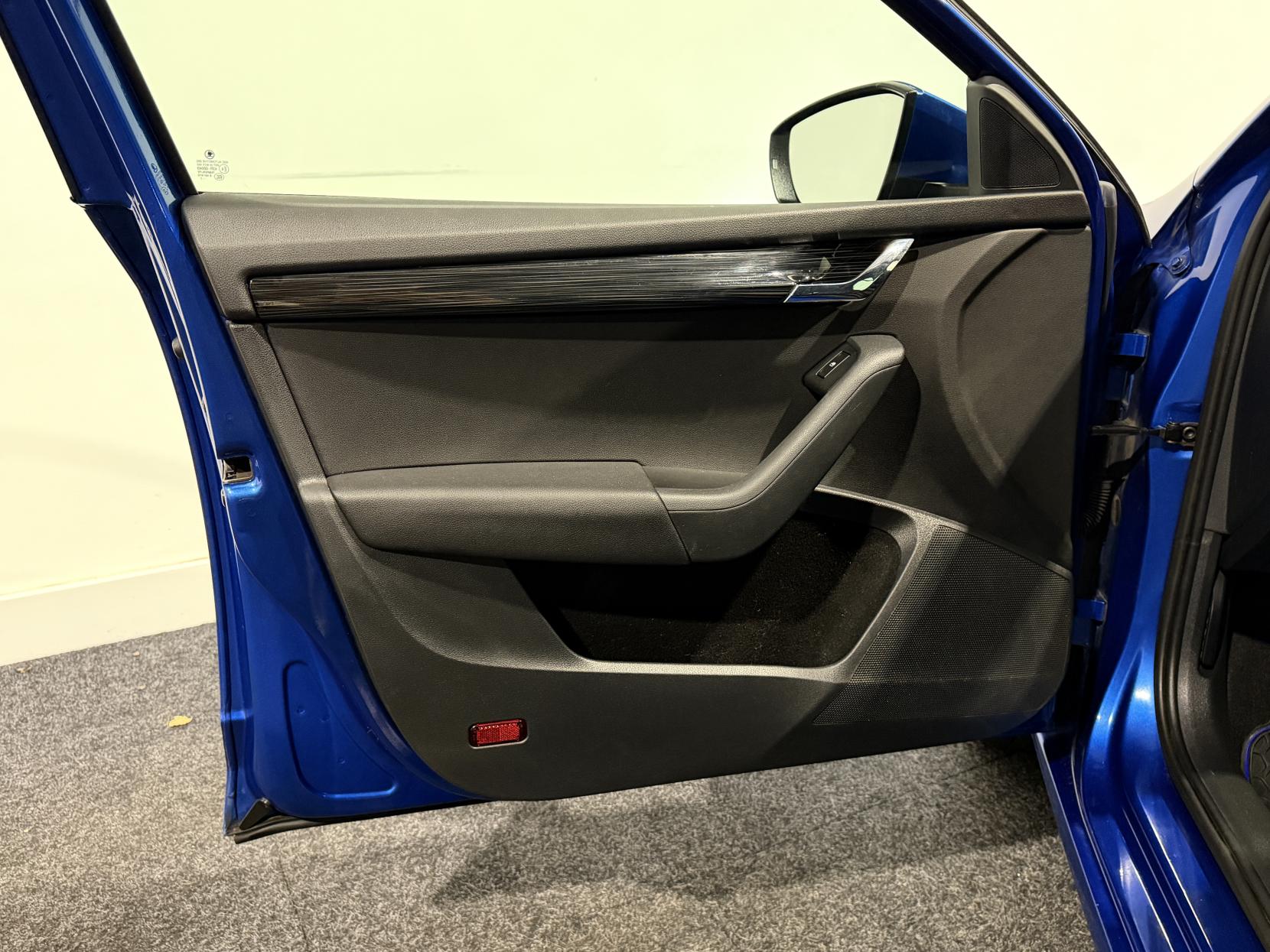 Skoda Octavia 2.0 TDI SE L Estate 5dr Diesel DSG Euro 6 (s/s) (150 ps)