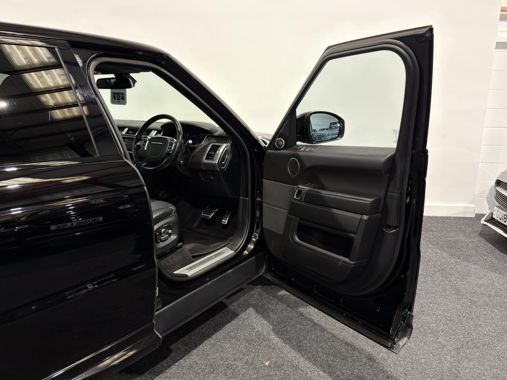 Land Rover Range Rover Sport 4.4 SD V8 Autobiography Dynamic SUV 5dr Diesel Auto 4WD Euro 6 (s/s) (339 ps)