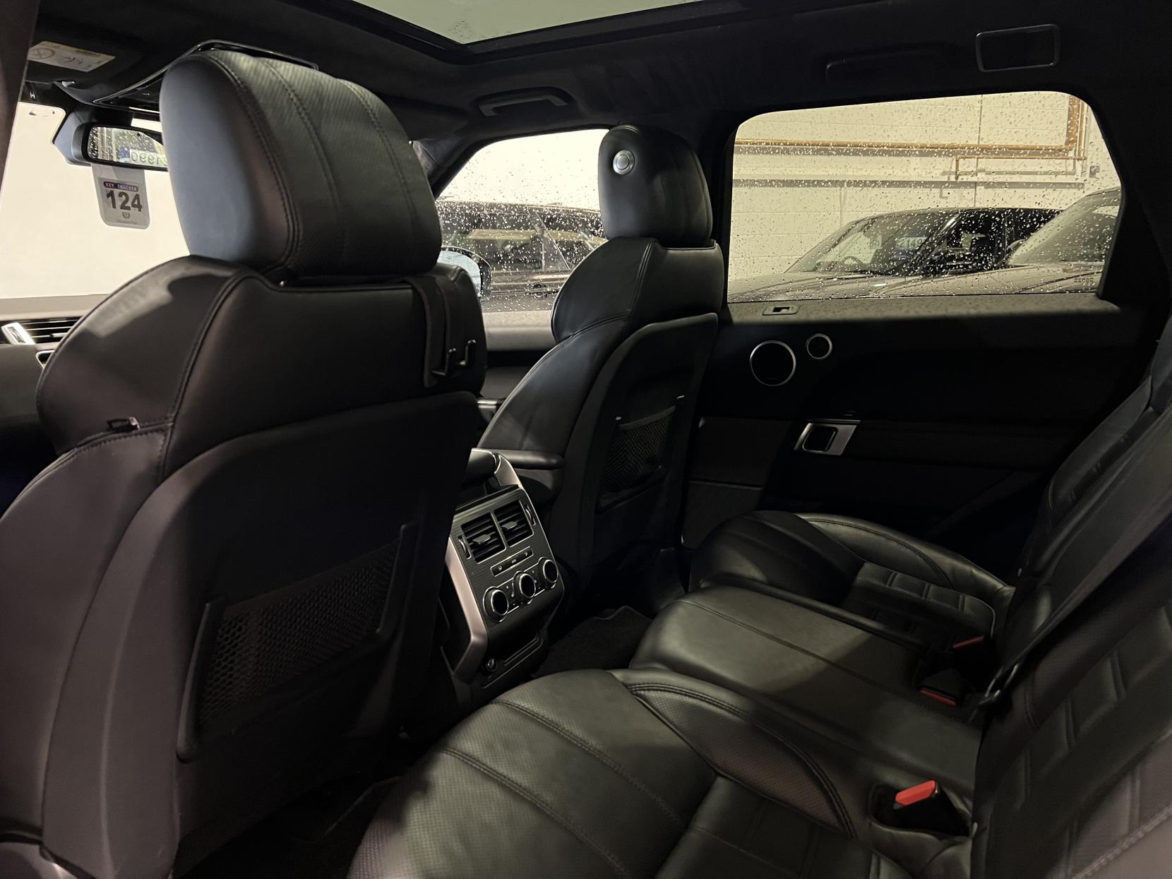 Land Rover Range Rover Sport 4.4 SD V8 Autobiography Dynamic SUV 5dr Diesel Auto 4WD Euro 6 (s/s) (339 ps)