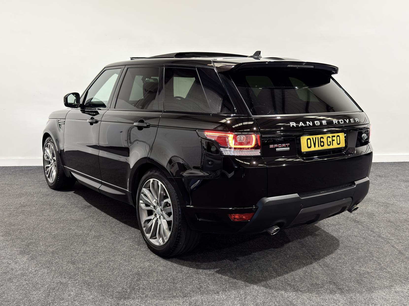Land Rover Range Rover Sport 4.4 SD V8 Autobiography Dynamic SUV 5dr Diesel Auto 4WD Euro 6 (s/s) (339 ps)