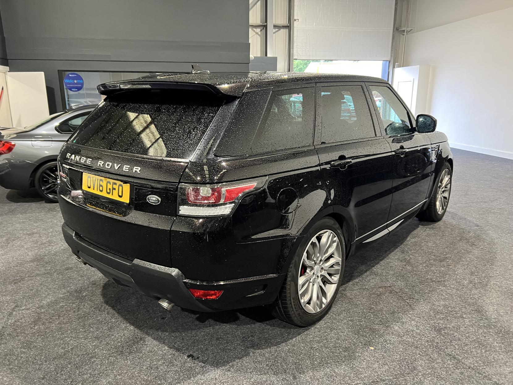 Land Rover Range Rover Sport 4.4 SD V8 Autobiography Dynamic SUV 5dr Diesel Auto 4WD Euro 6 (s/s) (339 ps)
