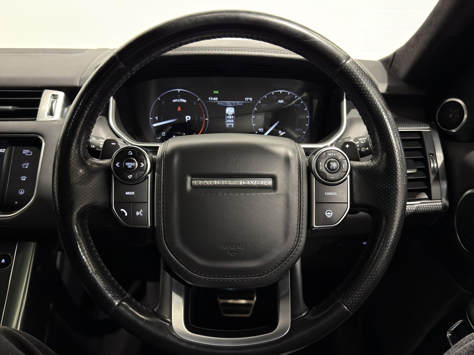 Land Rover Range Rover Sport 4.4 SD V8 Autobiography Dynamic SUV 5dr Diesel Auto 4WD Euro 6 (s/s) (339 ps)