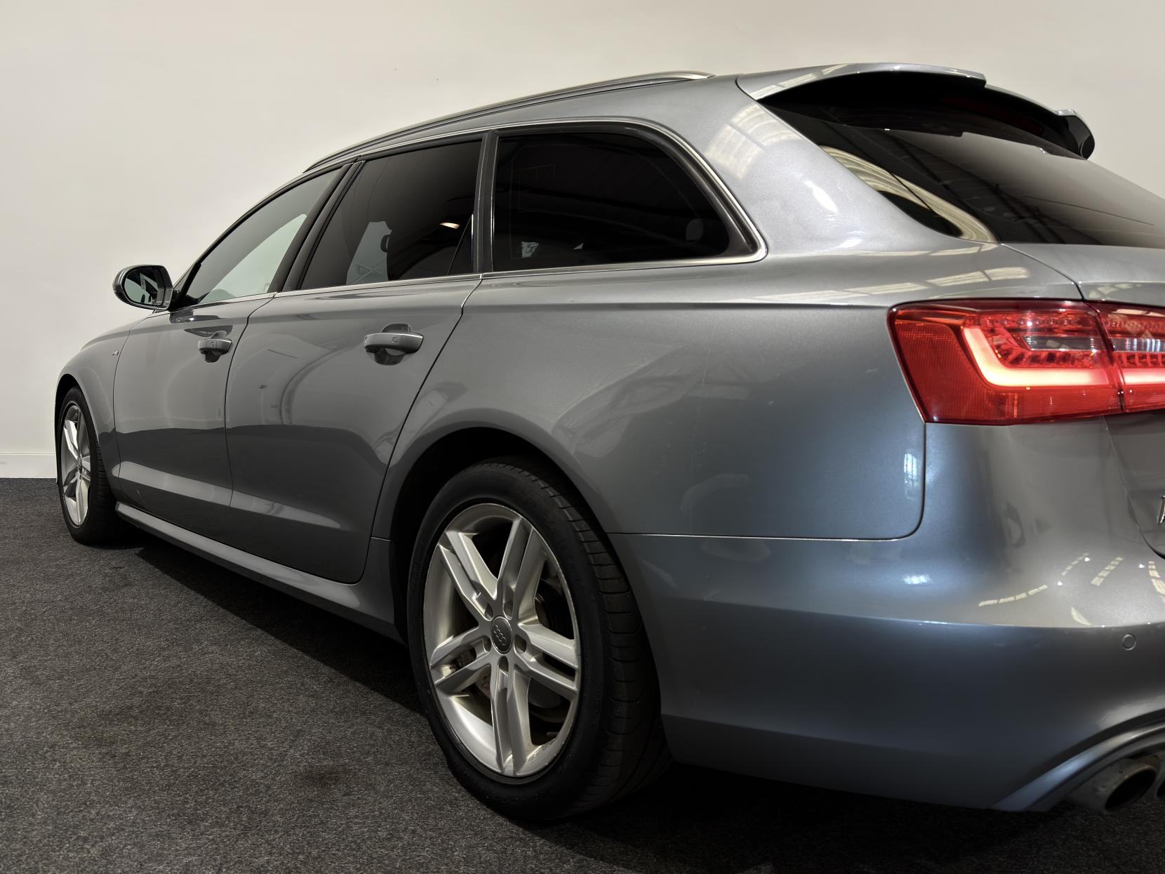 Audi A6 Avant 2.0 TDI S line Estate 5dr Diesel Multitronic Euro 5 (s/s) (177 ps)