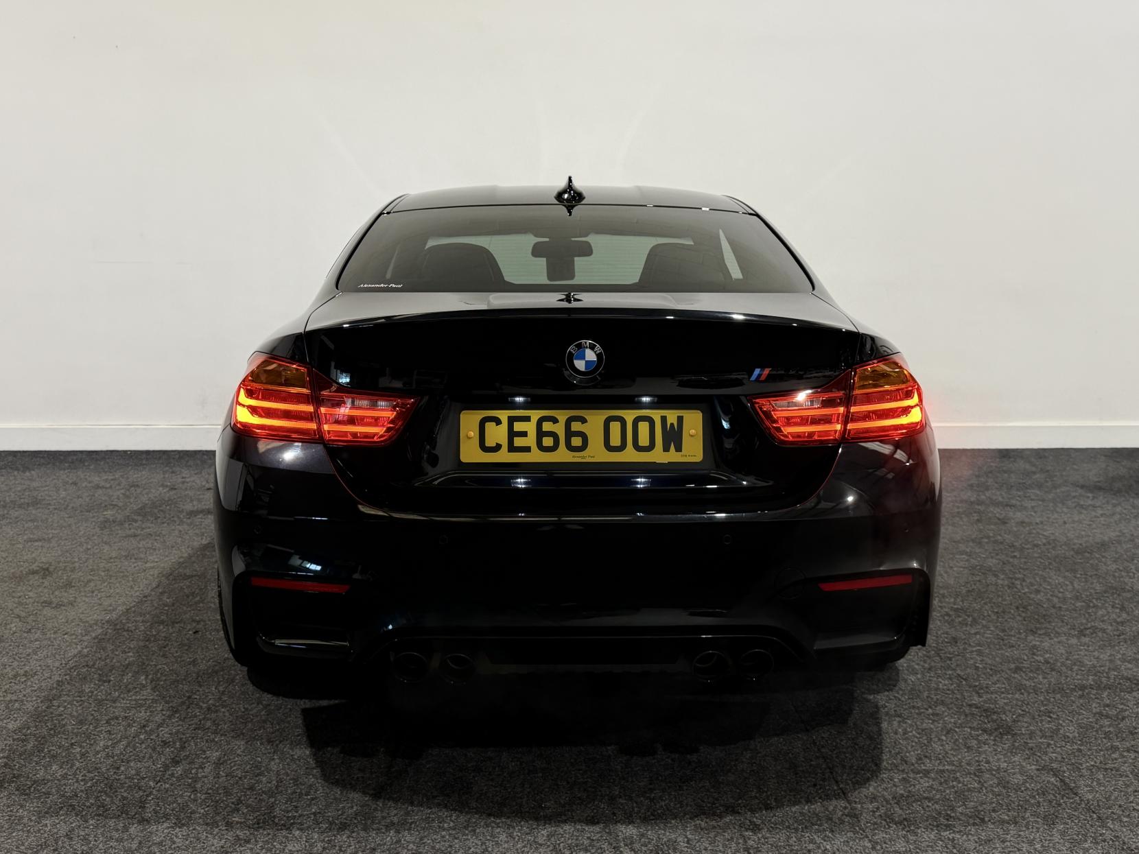 BMW M4 3.0 BiTurbo Competition Coupe 2dr Petrol DCT Euro 6 (s/s) (450 ps)