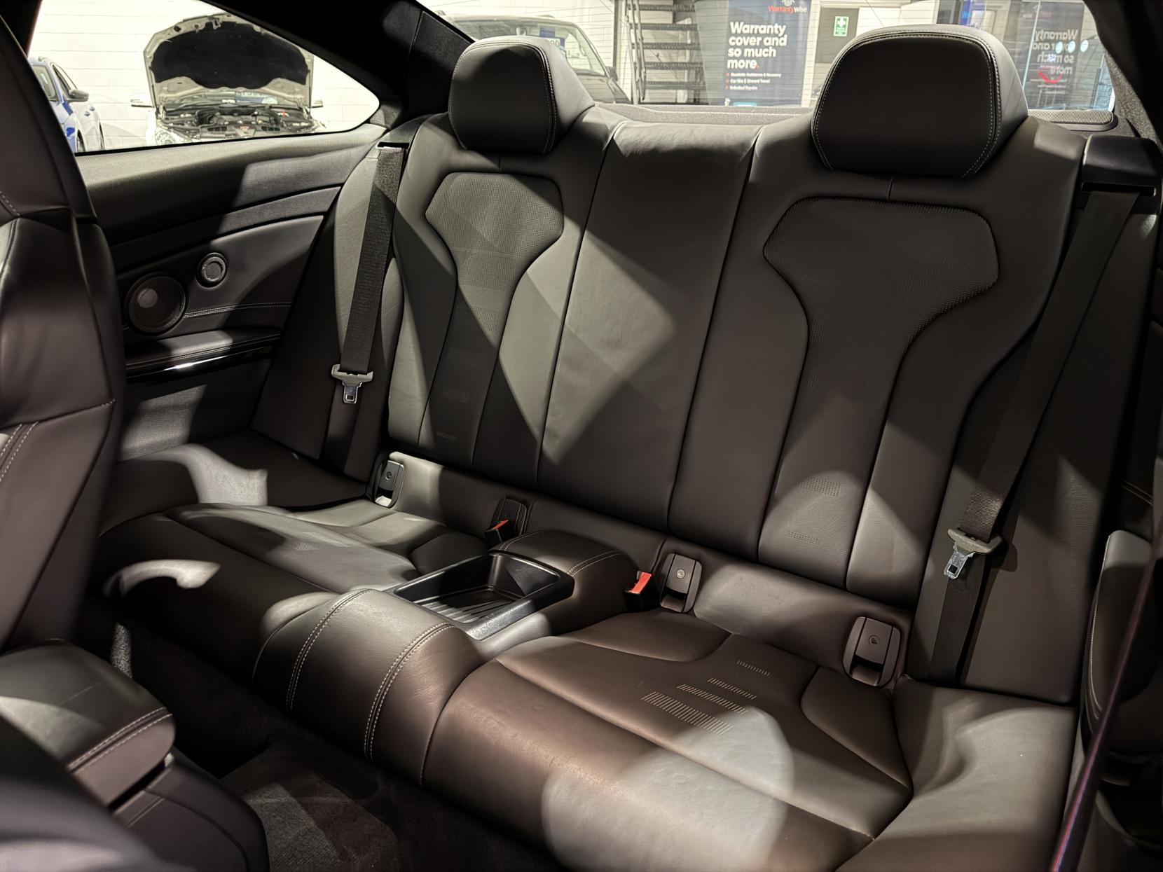 BMW M4 3.0 BiTurbo Competition Coupe 2dr Petrol DCT Euro 6 (s/s) (450 ps)