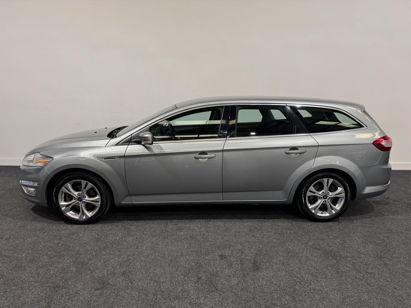 Ford Mondeo 1.6 TDCi ECOnetic Titanium Estate 5dr Diesel Manual Euro 5 (s/s) (115 ps)