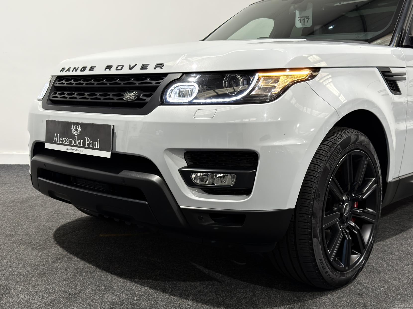 Land Rover Range Rover Sport 3.0 SD V6 HSE Dynamic SUV 5dr Diesel Auto 4WD Euro 5 (s/s) (306 ps)