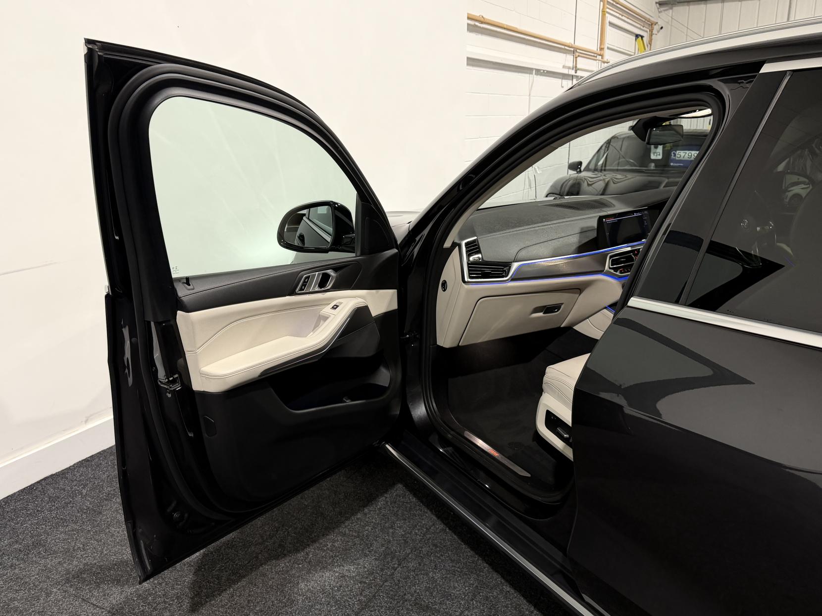 BMW X5 3.0 30d xLine SUV 5dr Diesel Auto xDrive Euro 6 (s/s) (265 ps)