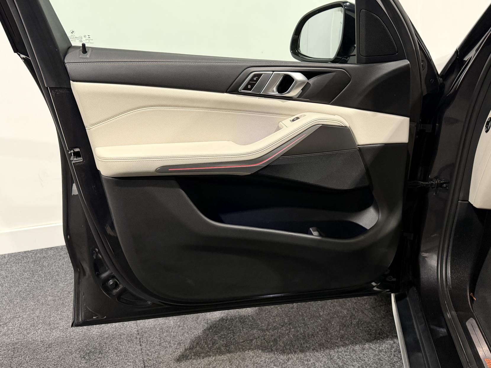 BMW X5 3.0 30d xLine SUV 5dr Diesel Auto xDrive Euro 6 (s/s) (265 ps)